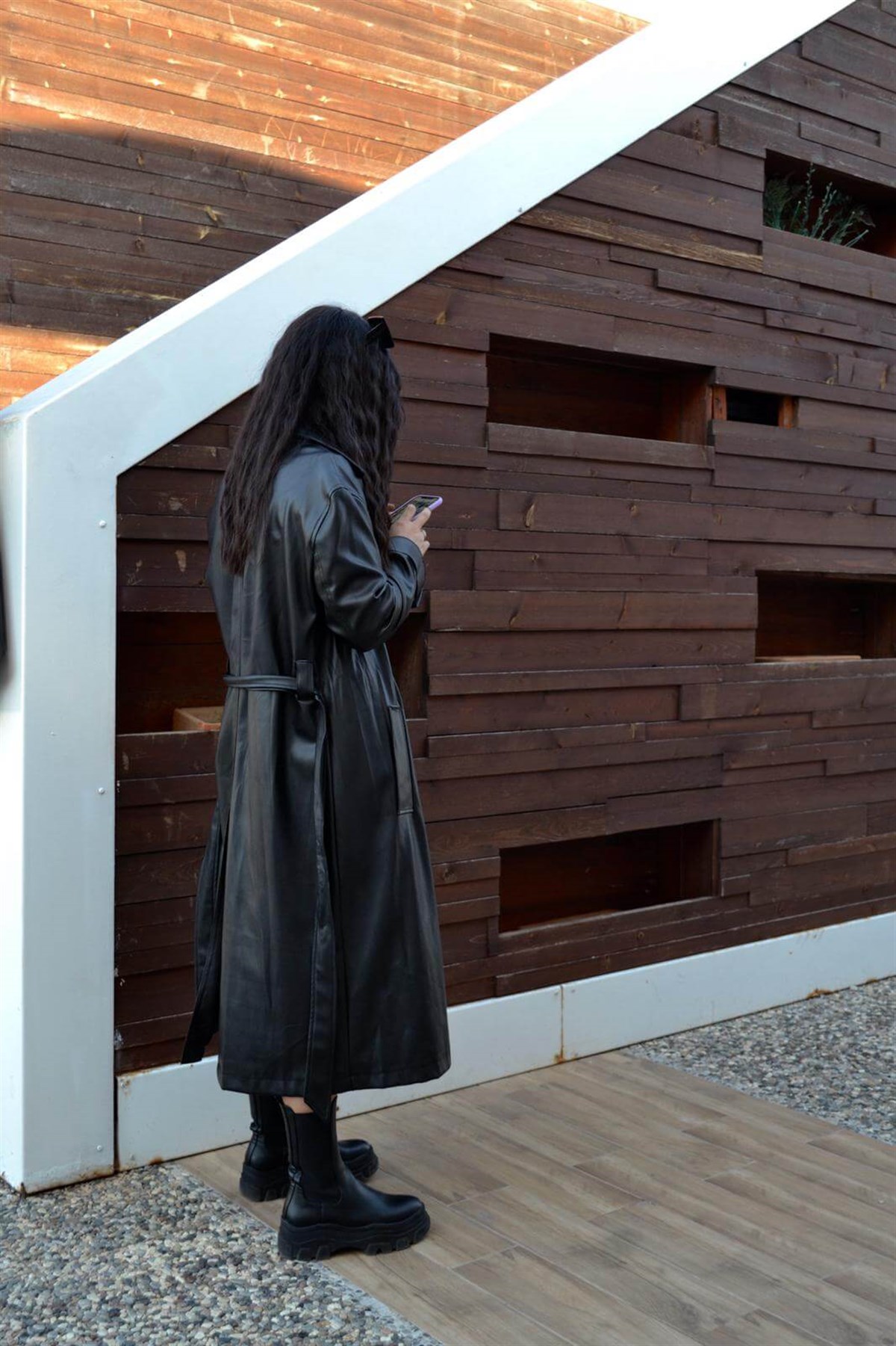 SUNİ DERİ TRENÇKOT