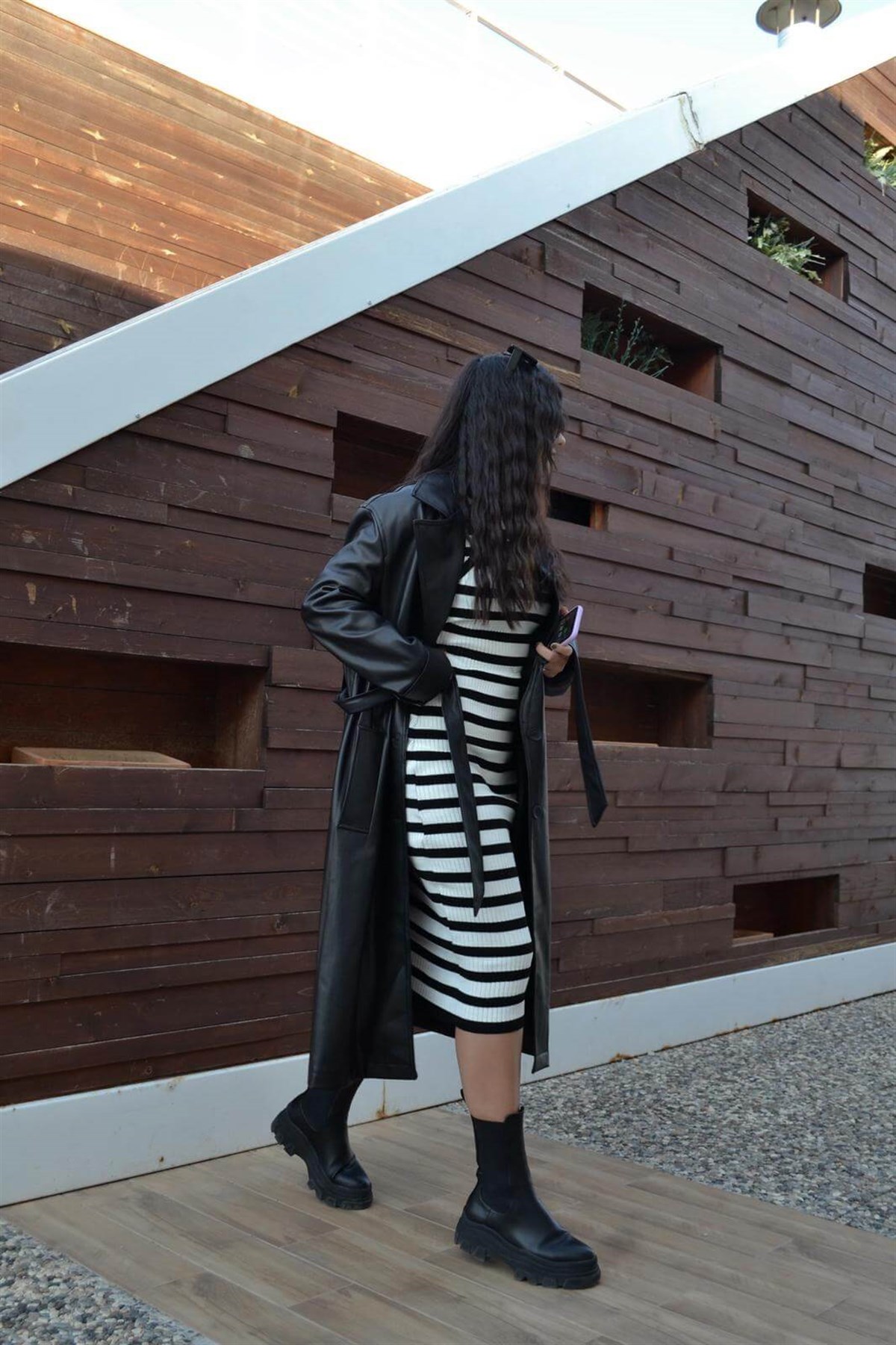 SUNİ DERİ TRENÇKOT