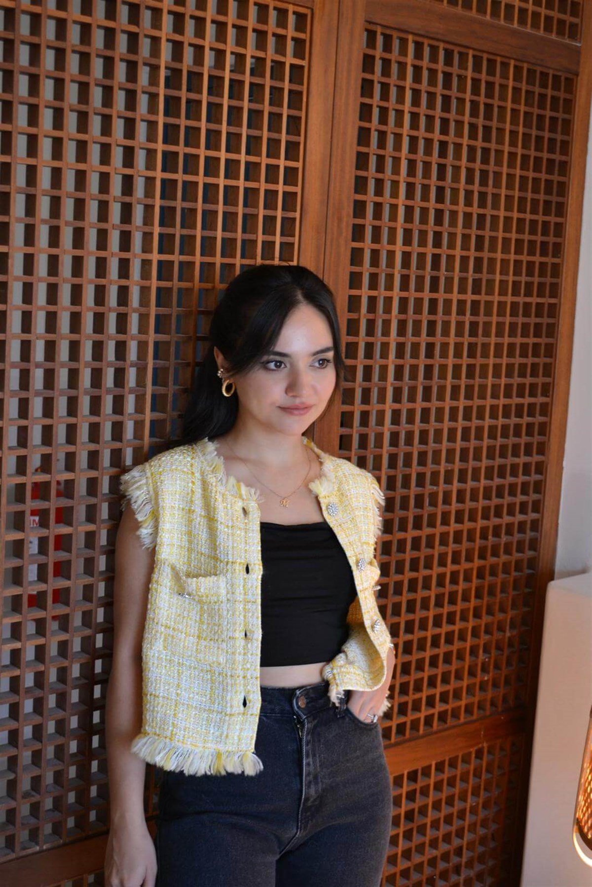 TAS DUGMELI TUVIT YELEK