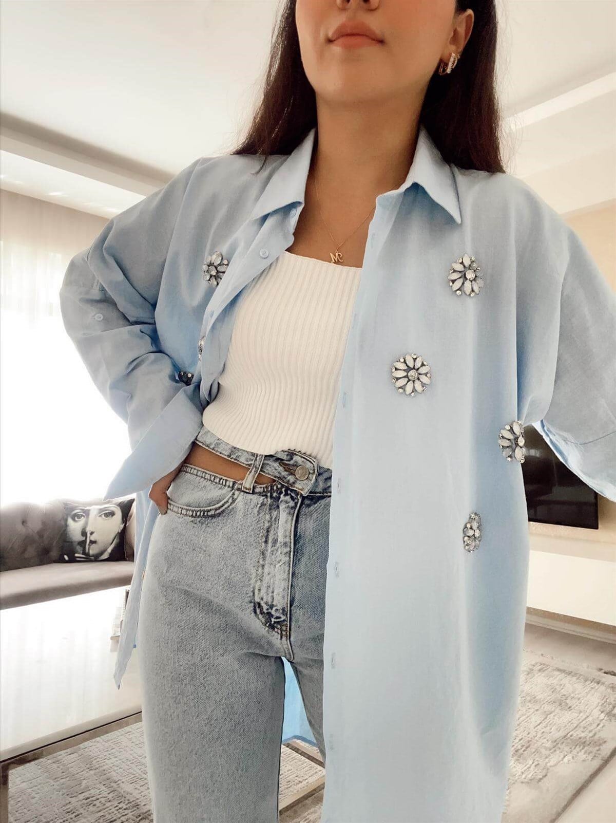 TAŞ İŞLEMELİ  GÖMLEK