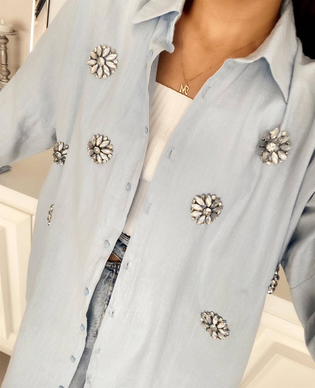 TAŞ İŞLEMELİ  GÖMLEK