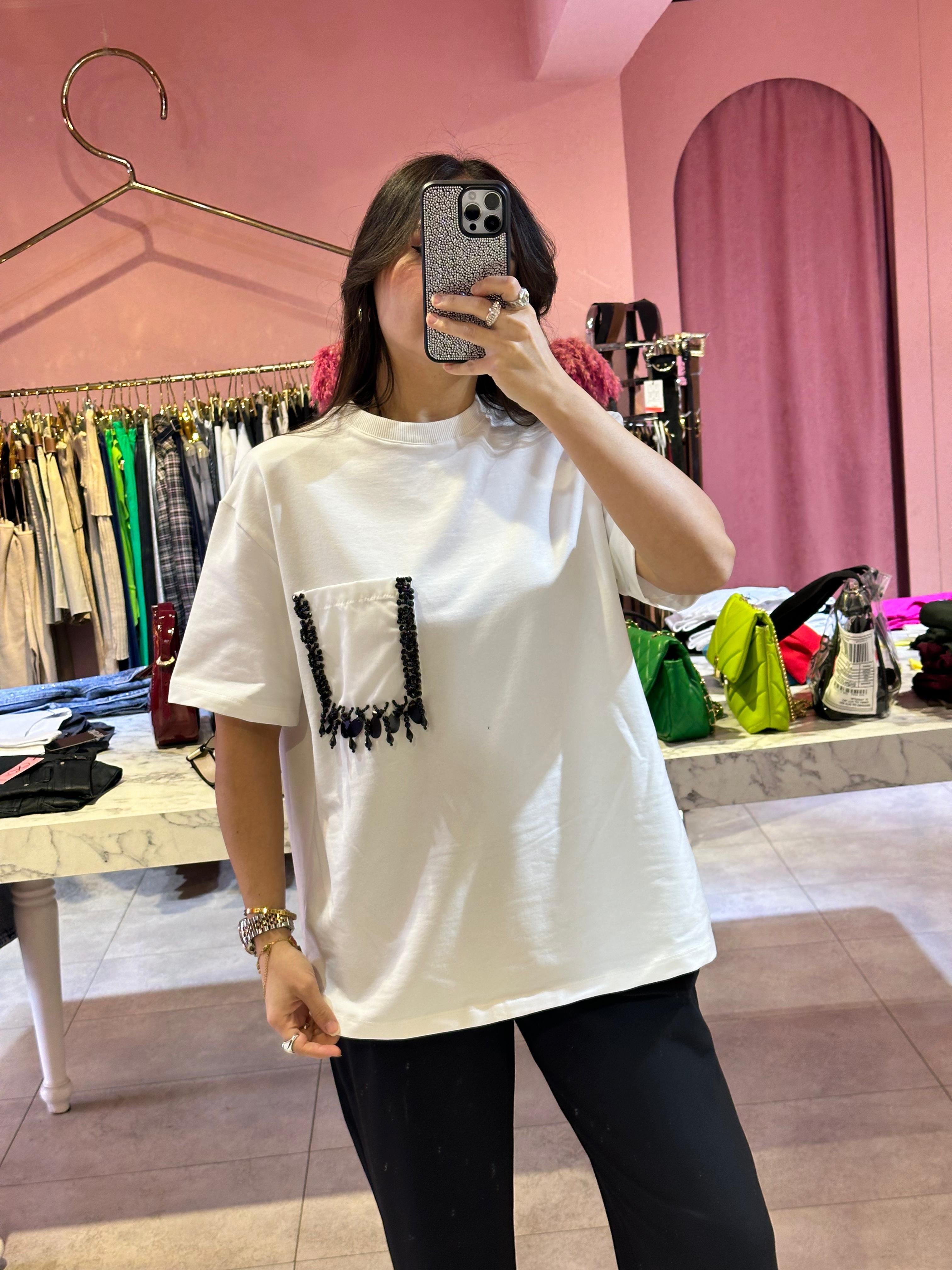 VATKALI BONCUK İŞLEMELİ TSHİRT