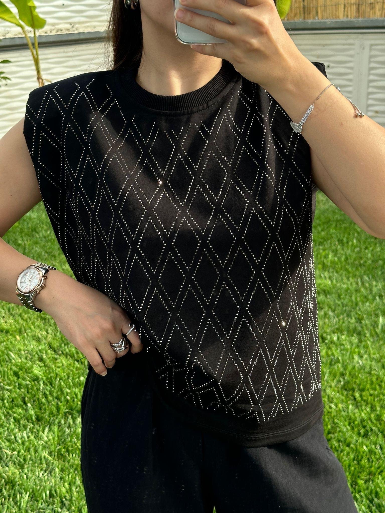 VATKALI TAŞLI TSHİRT