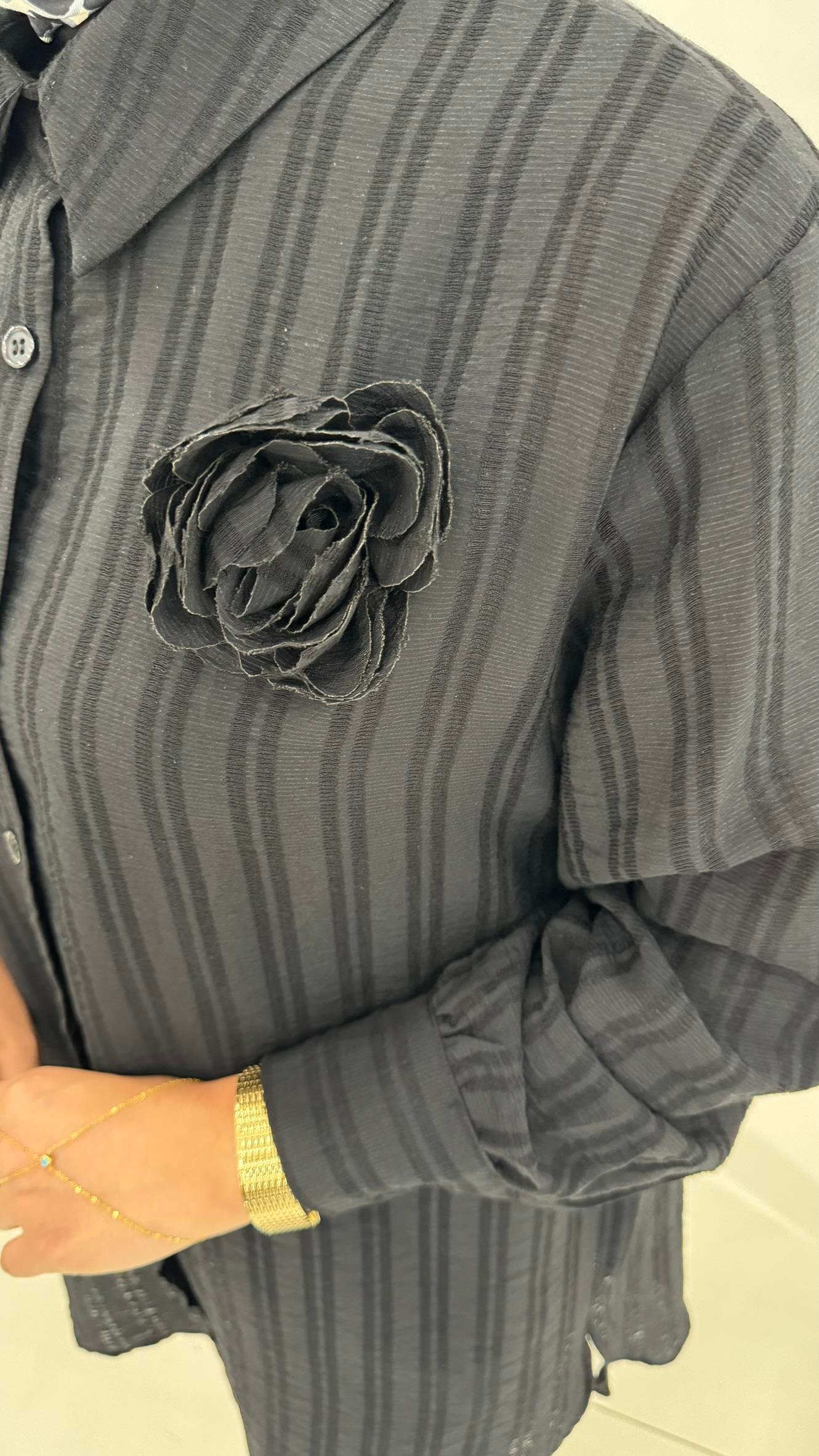 10513 Şerit gül gömlek