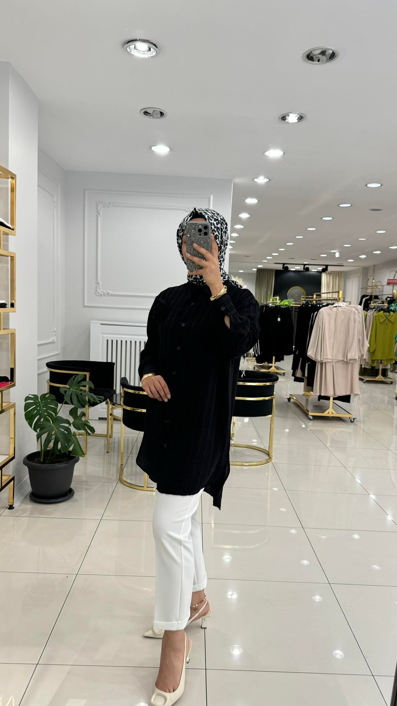 10513 Şerit gül gömlek