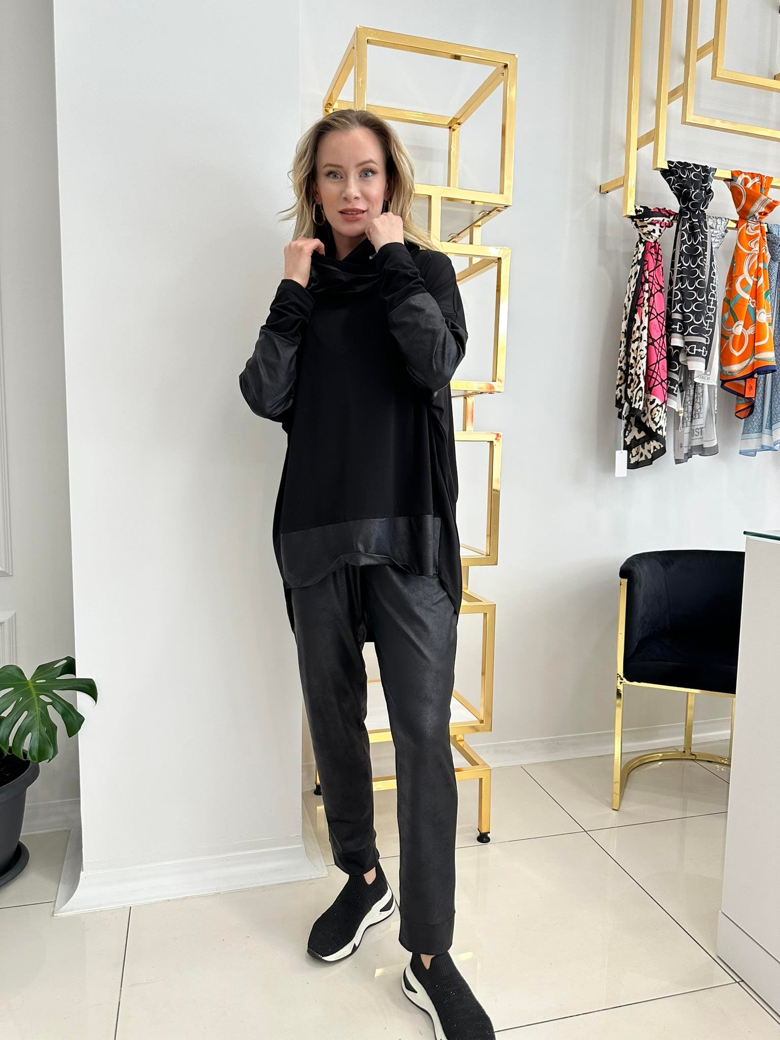 225641S KAPİŞONLU SANDY BLUZSİYAH