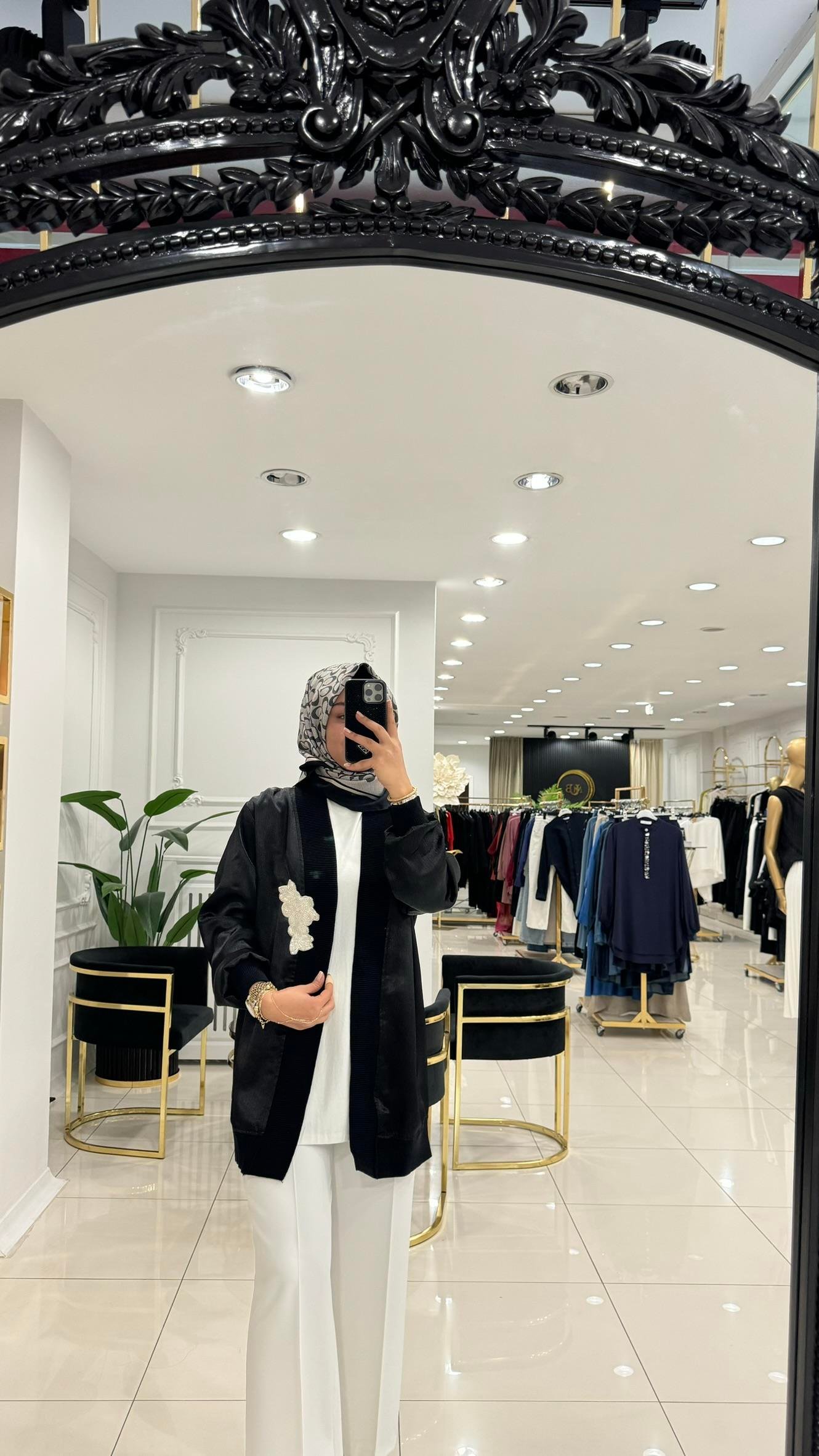 3249 Mina işlemeli hırka-SİYAH