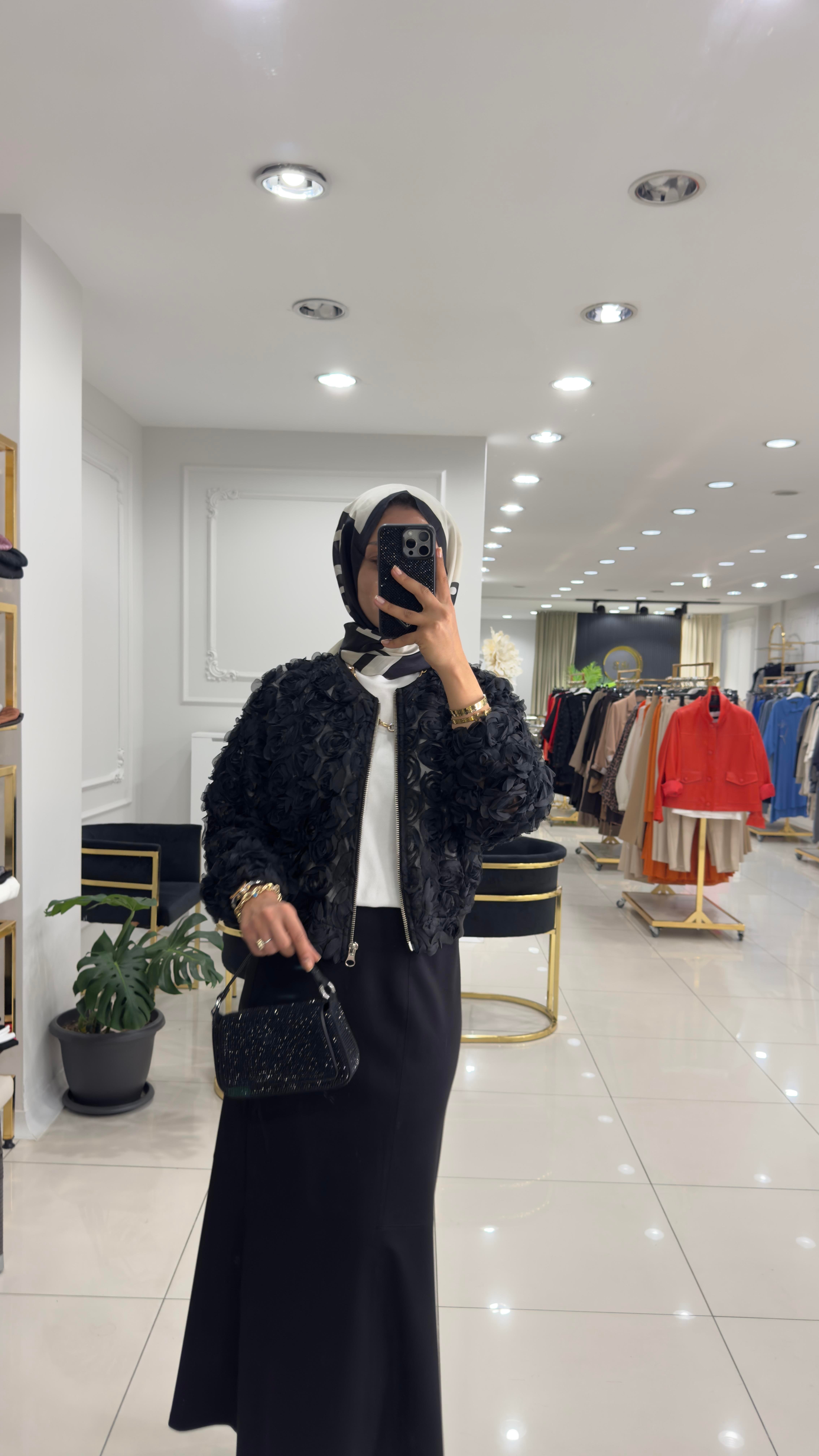 4820 Mona Gül Ceket- SİYAH