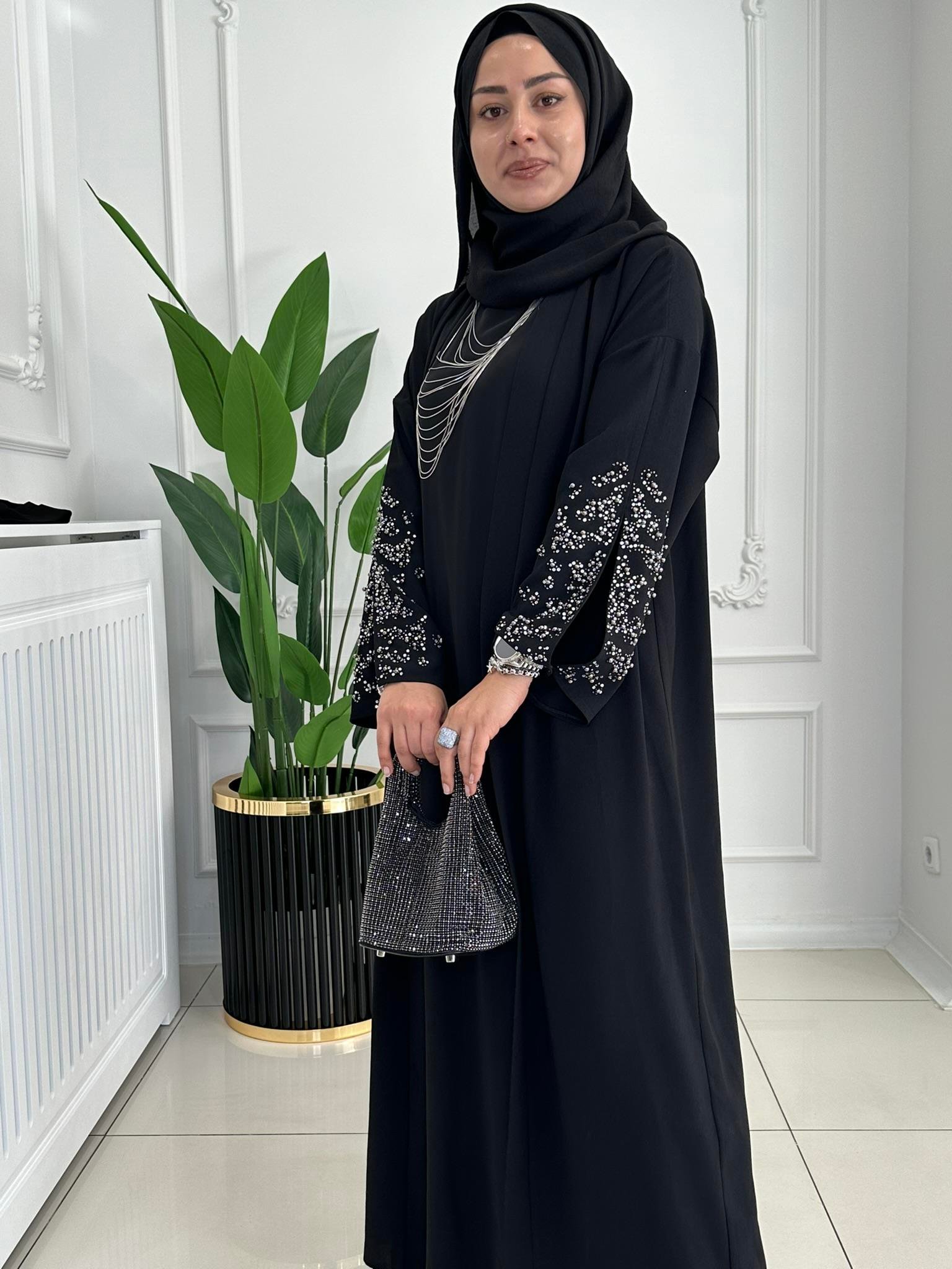 9207 Boncuk işlemeli Abaya  SİYAH