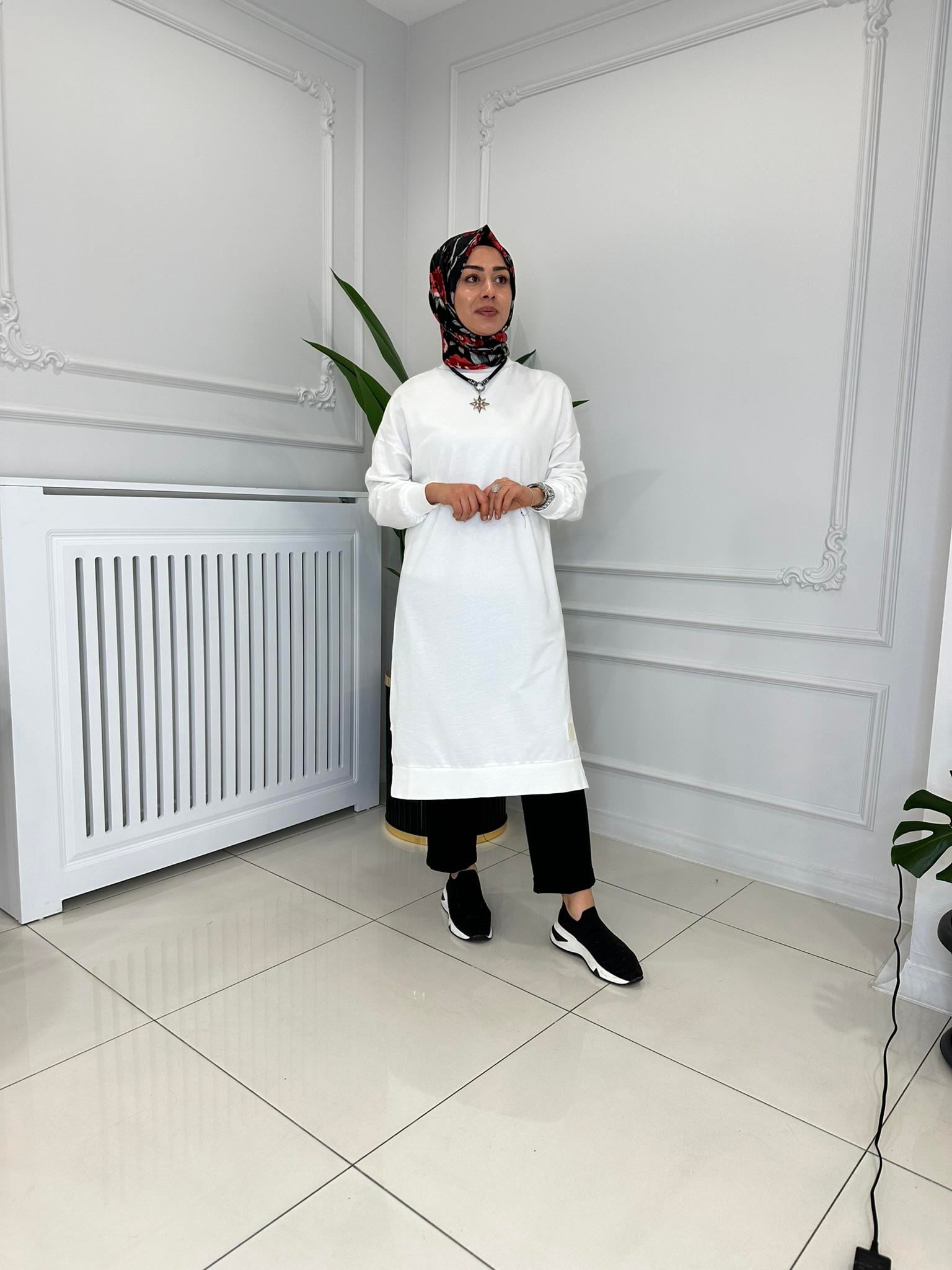 BASİC UZUN SWEAT BEYAZ 