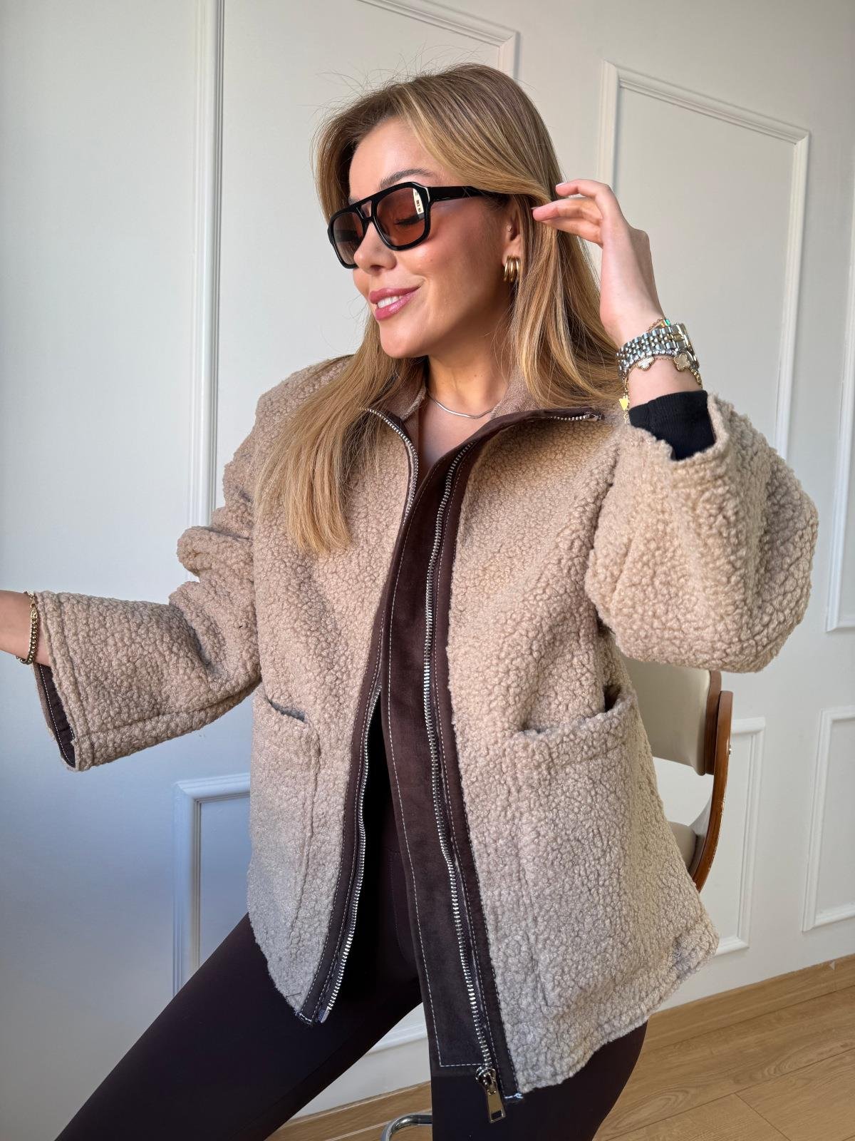 Bej Biyeli Peluş Mont