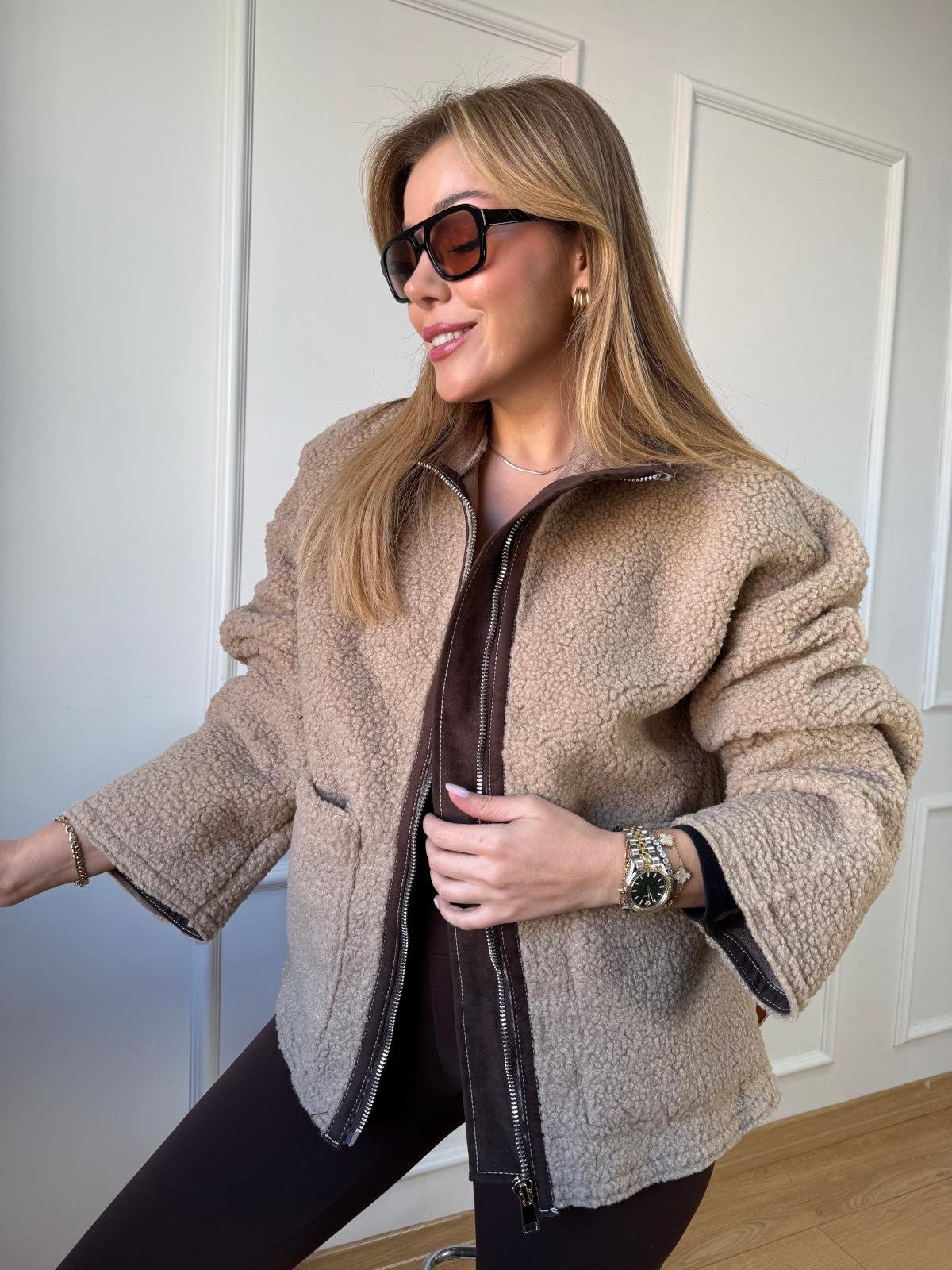 Bej Biyeli Peluş Mont