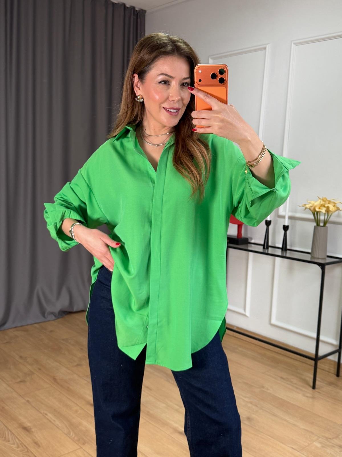 Çimen Yeşili Oversize Gömlek