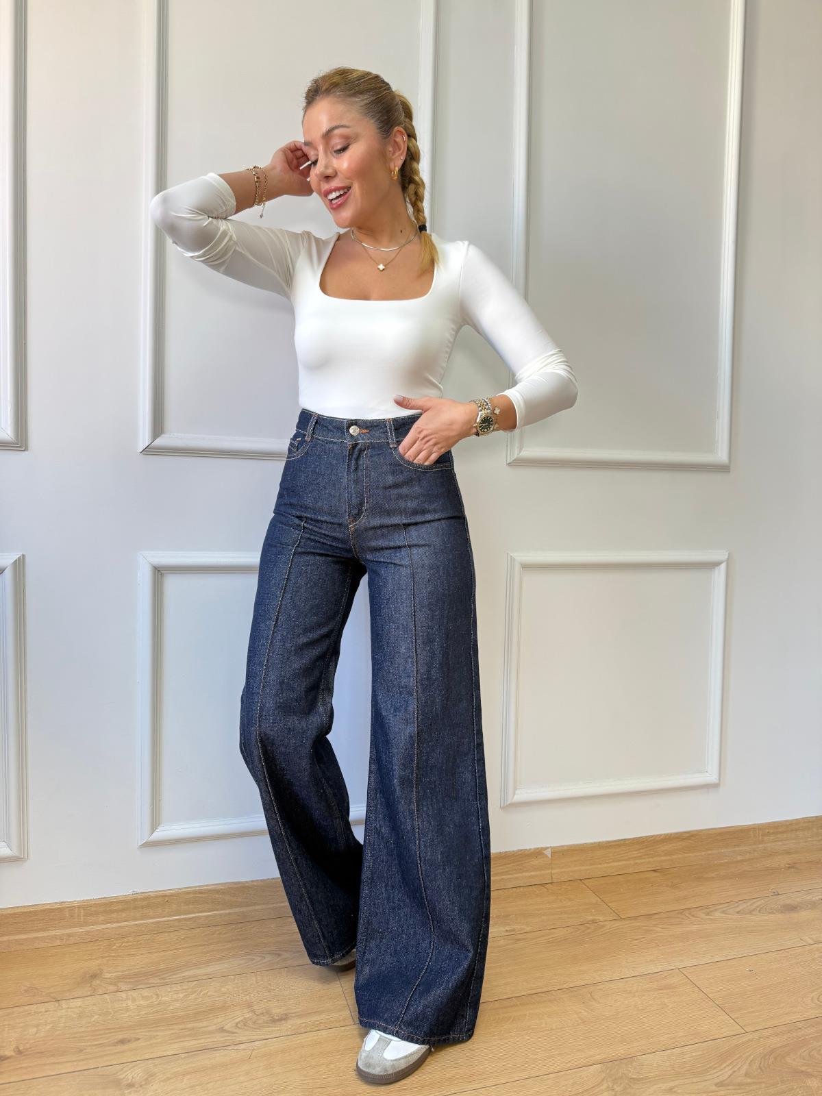 Dark Ön Dikiş Detaylı Jean