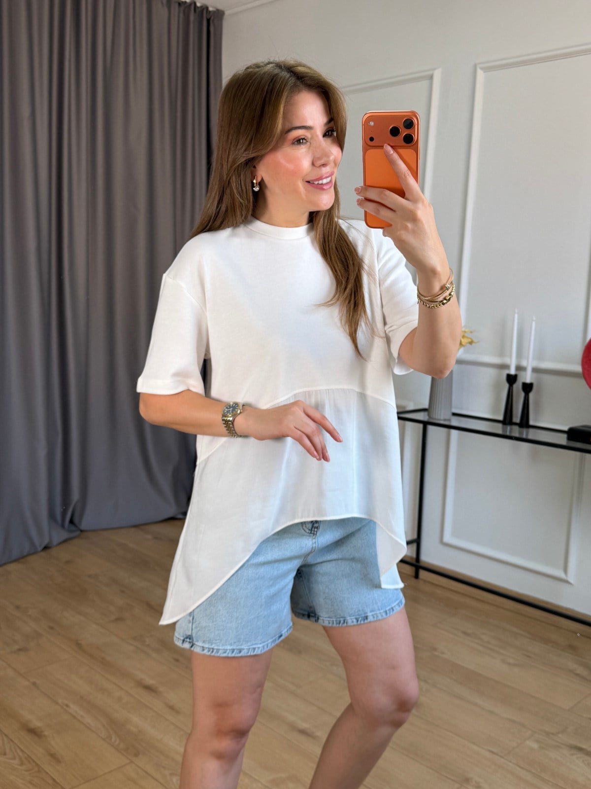 Ekru Eteği Garnili Tshirt