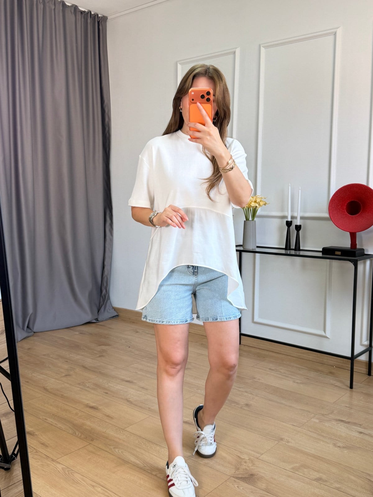 Ekru Eteği Garnili Tshirt
