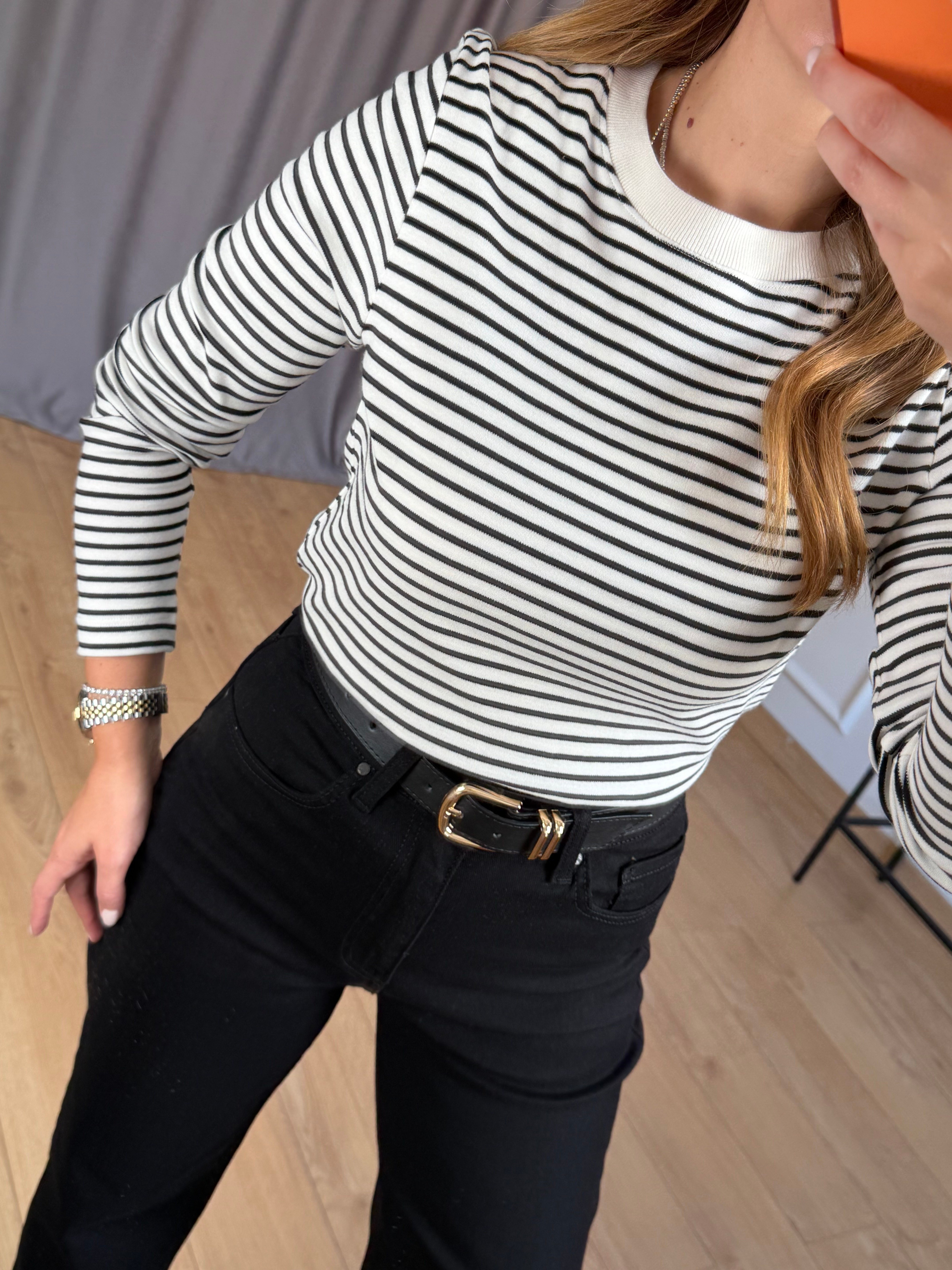 Ekru İnce Çizgili Sweatshirt