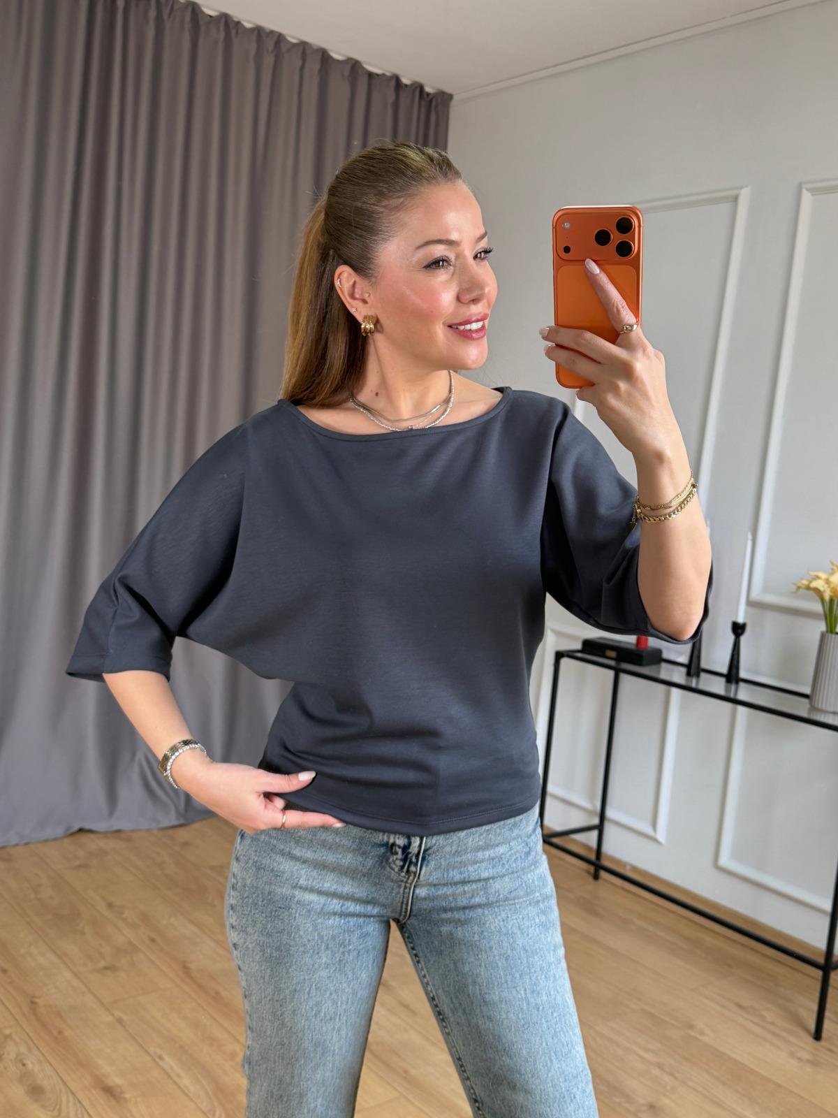 Füme Geniş Yaka Basic Tshirt