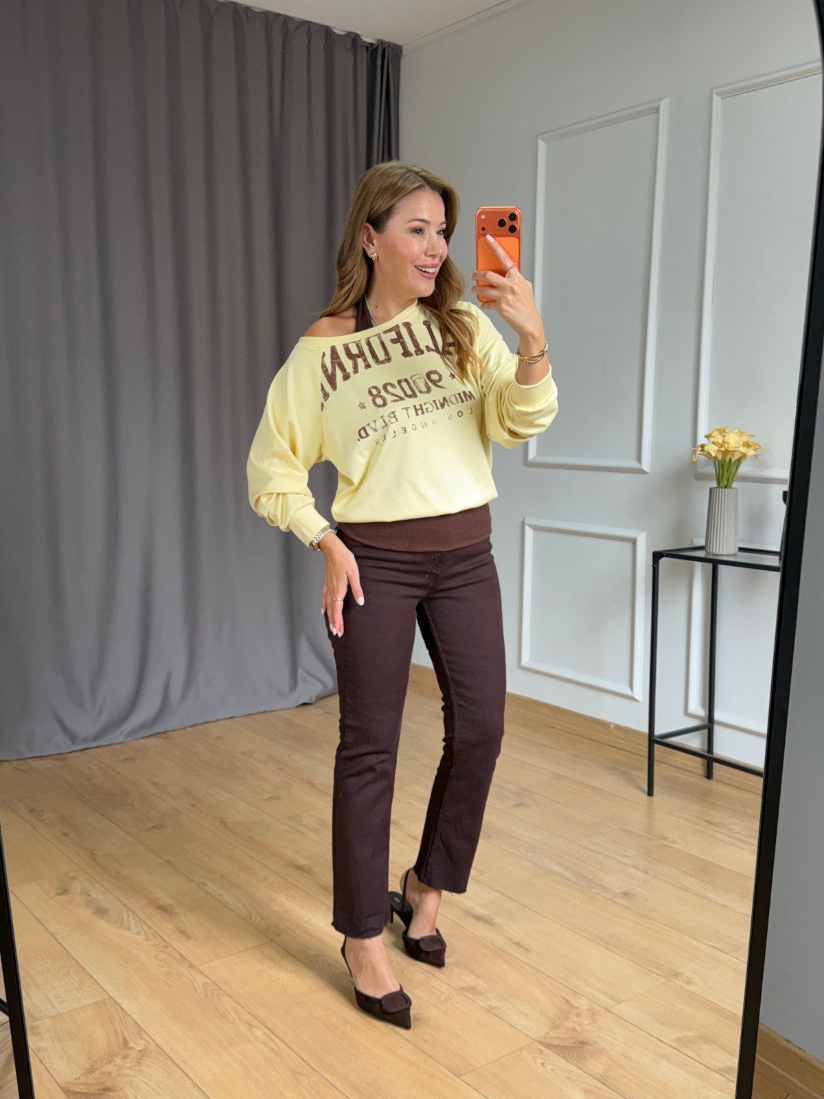Kahve Boyun Askılı Sweatshirt