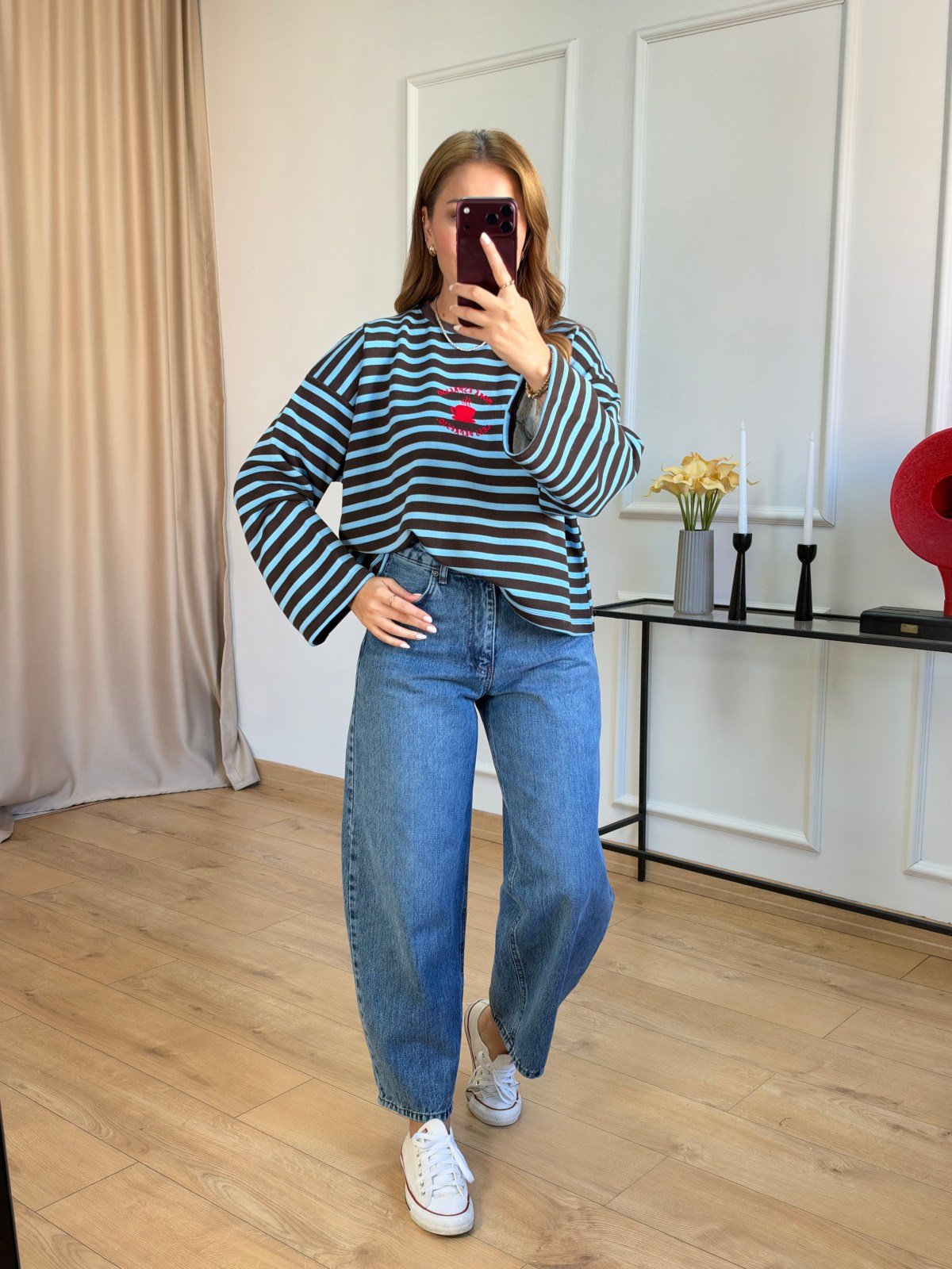 Kahve Çizgili Önü Baskılı Sweatshirt