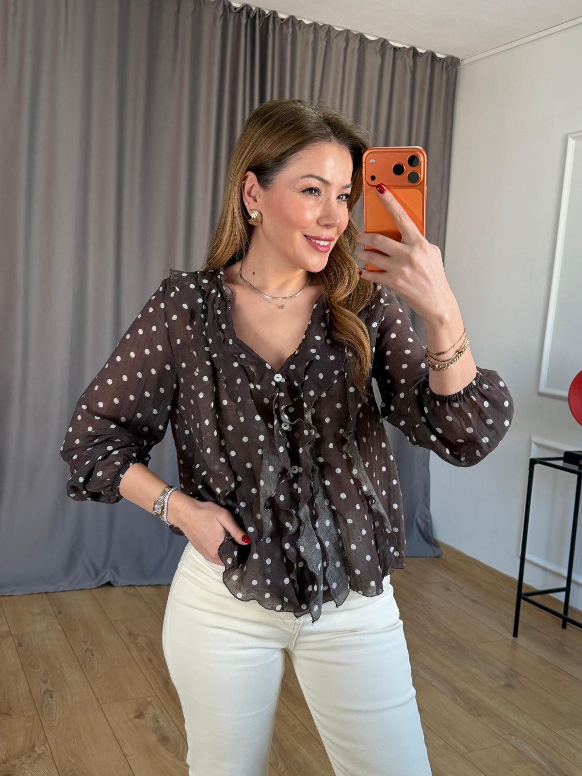 Kahve Puantiyeli Önü Volanlı Bluz