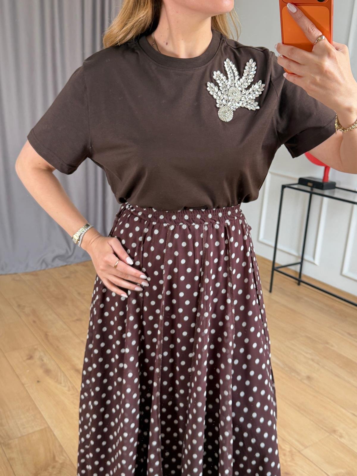 Kahve Yaprak Taşlı Tshirt