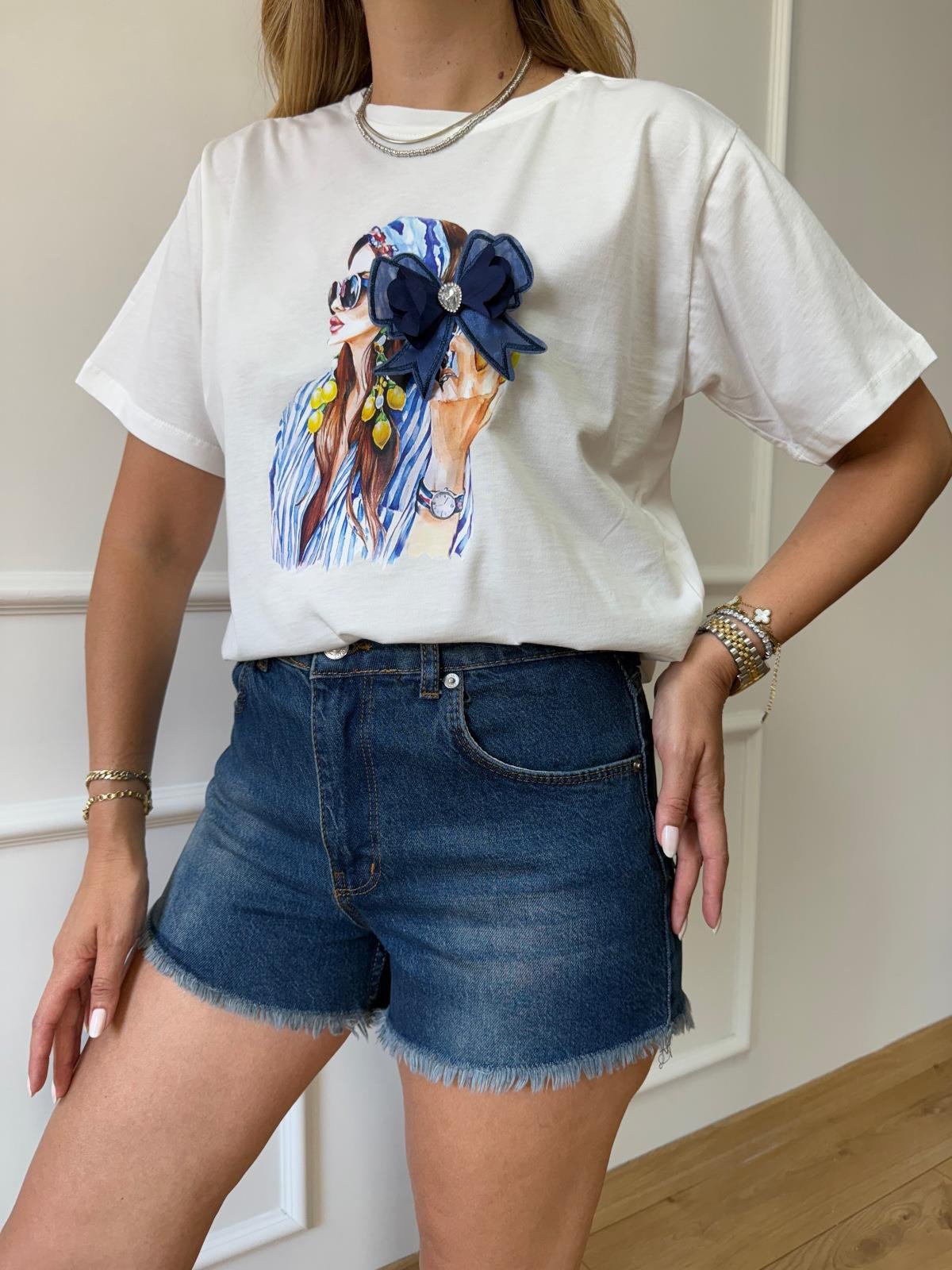 Koyu Mavi Kesik Şort