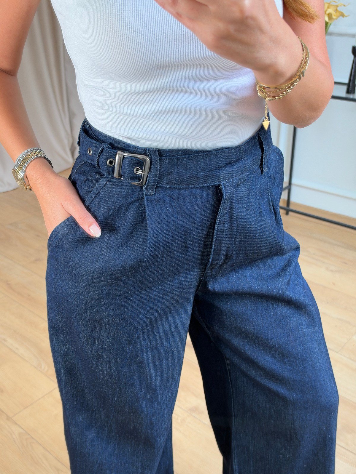 Lacivert Kemer Detaylı Denim Jean