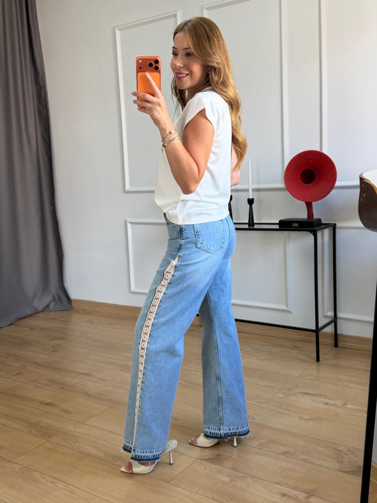 Mavi Dantel Detaylı Jean