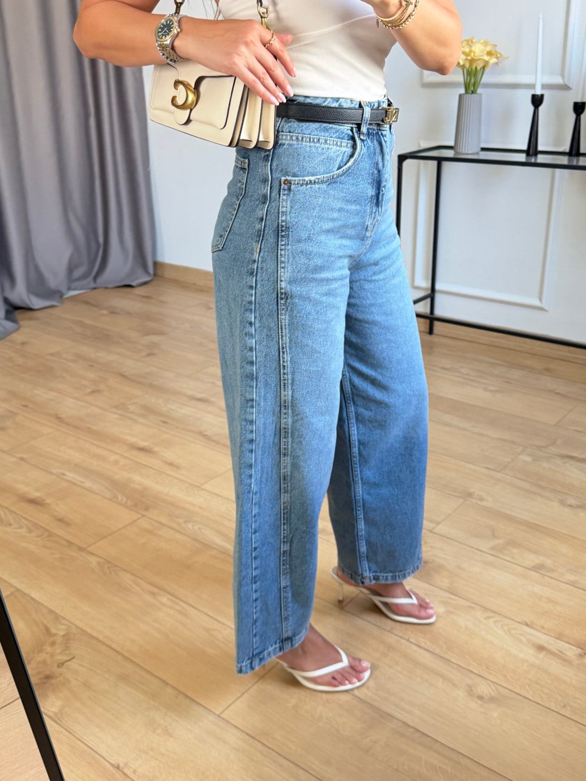 Mavi  Dikiş Detaylı Mom Jean