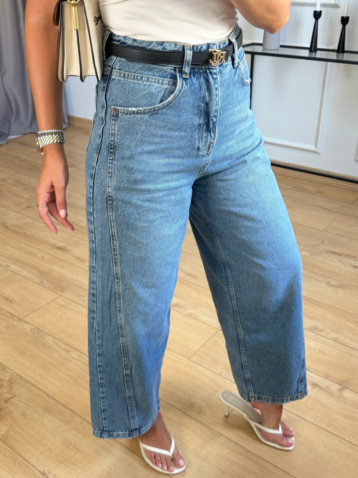 Mavi  Dikiş Detaylı Mom Jean
