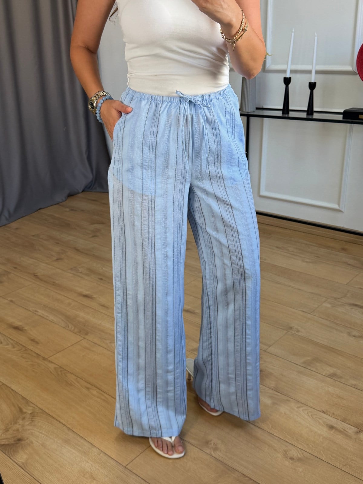 Mavi Siyah Şeritli Pantolon