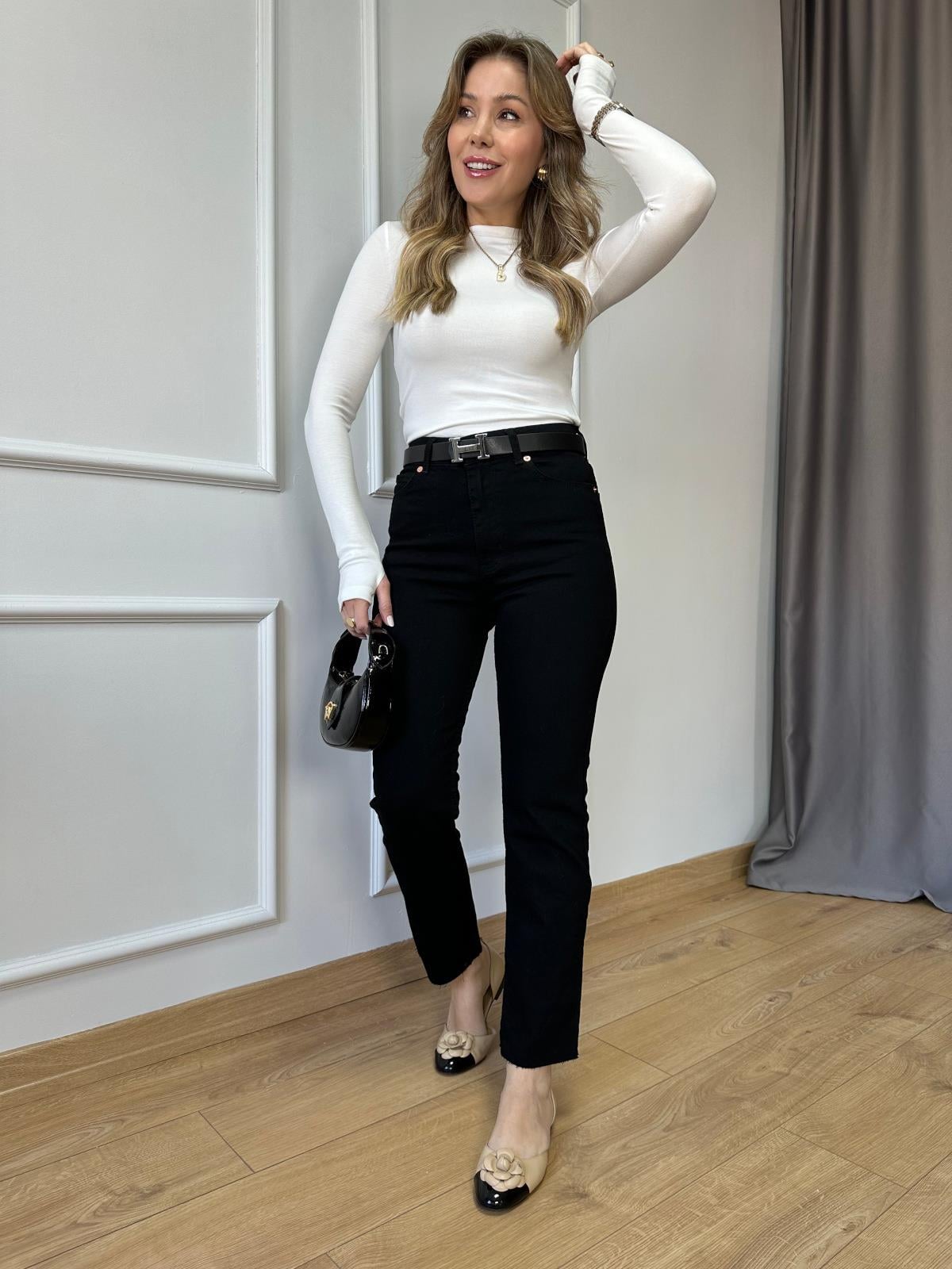 Orj. Marka Siyah Kesik Paça Jean