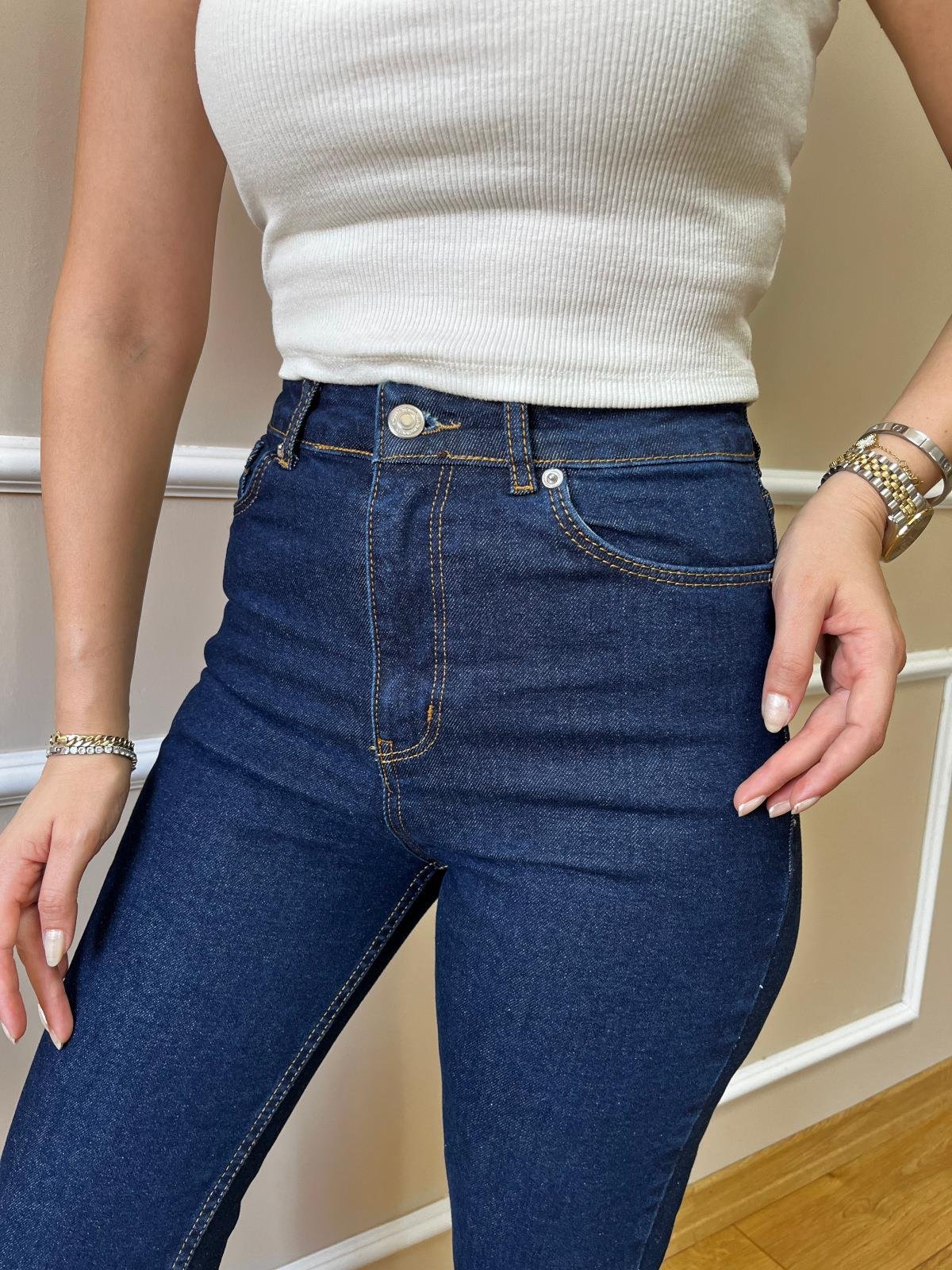 Orj. Marka Kesik Paça Dark Jean