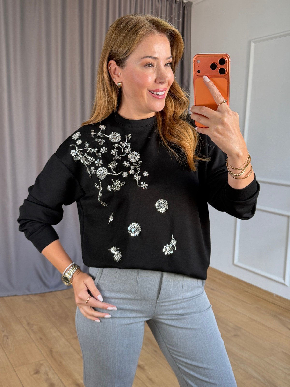 Siyah Gümüş Taşlı Sweatshirt