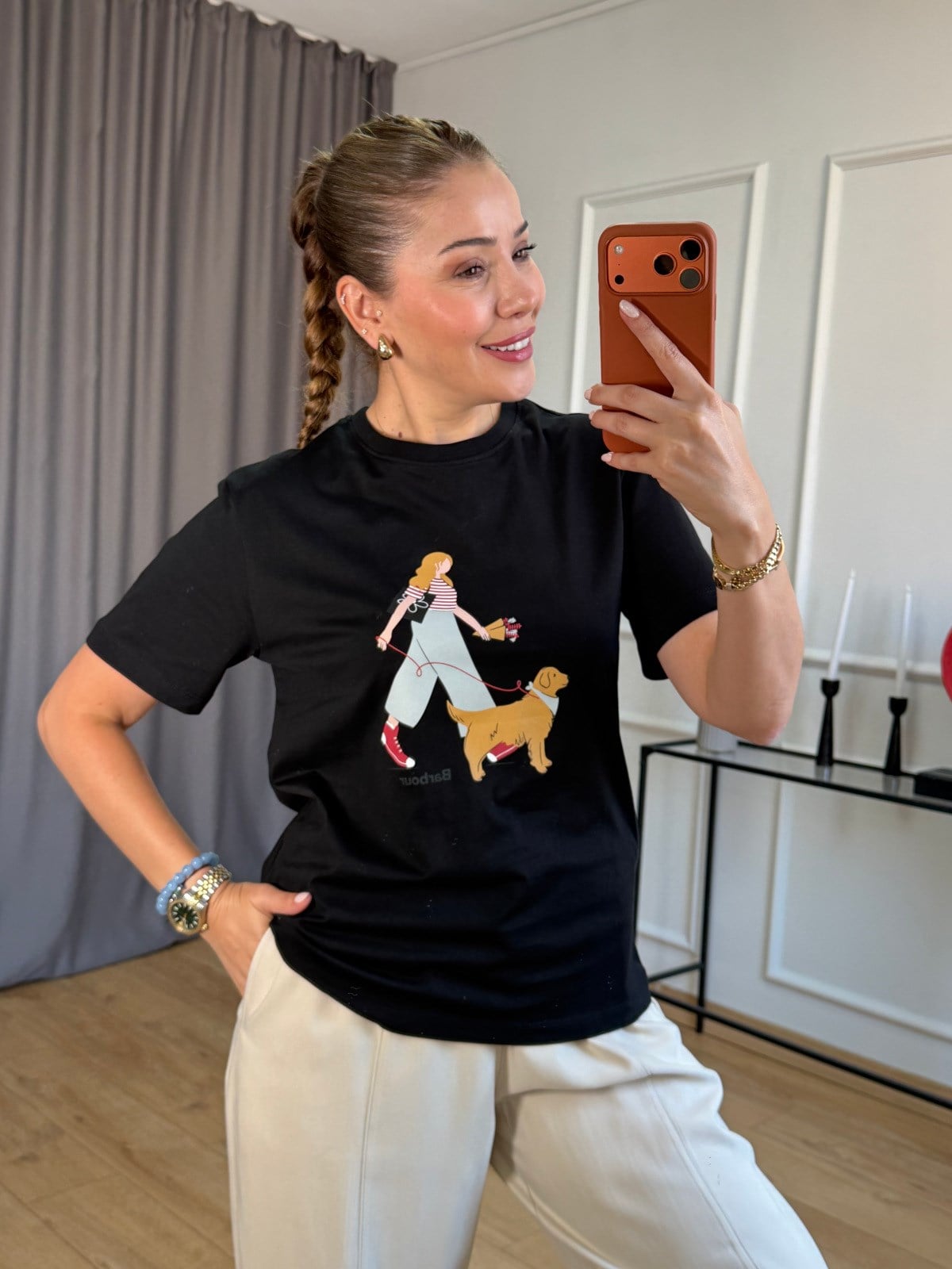 Siyah Köpekli Kız Tshirt