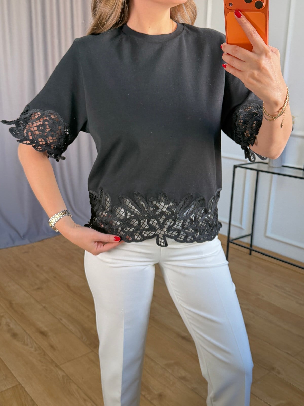 Siyah Örgü Detaylı Tshirt