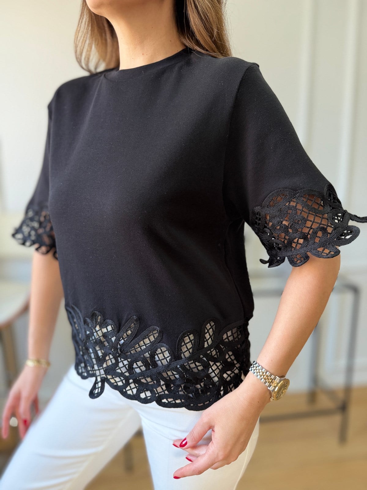 Siyah Örgü Detaylı Tshirt
