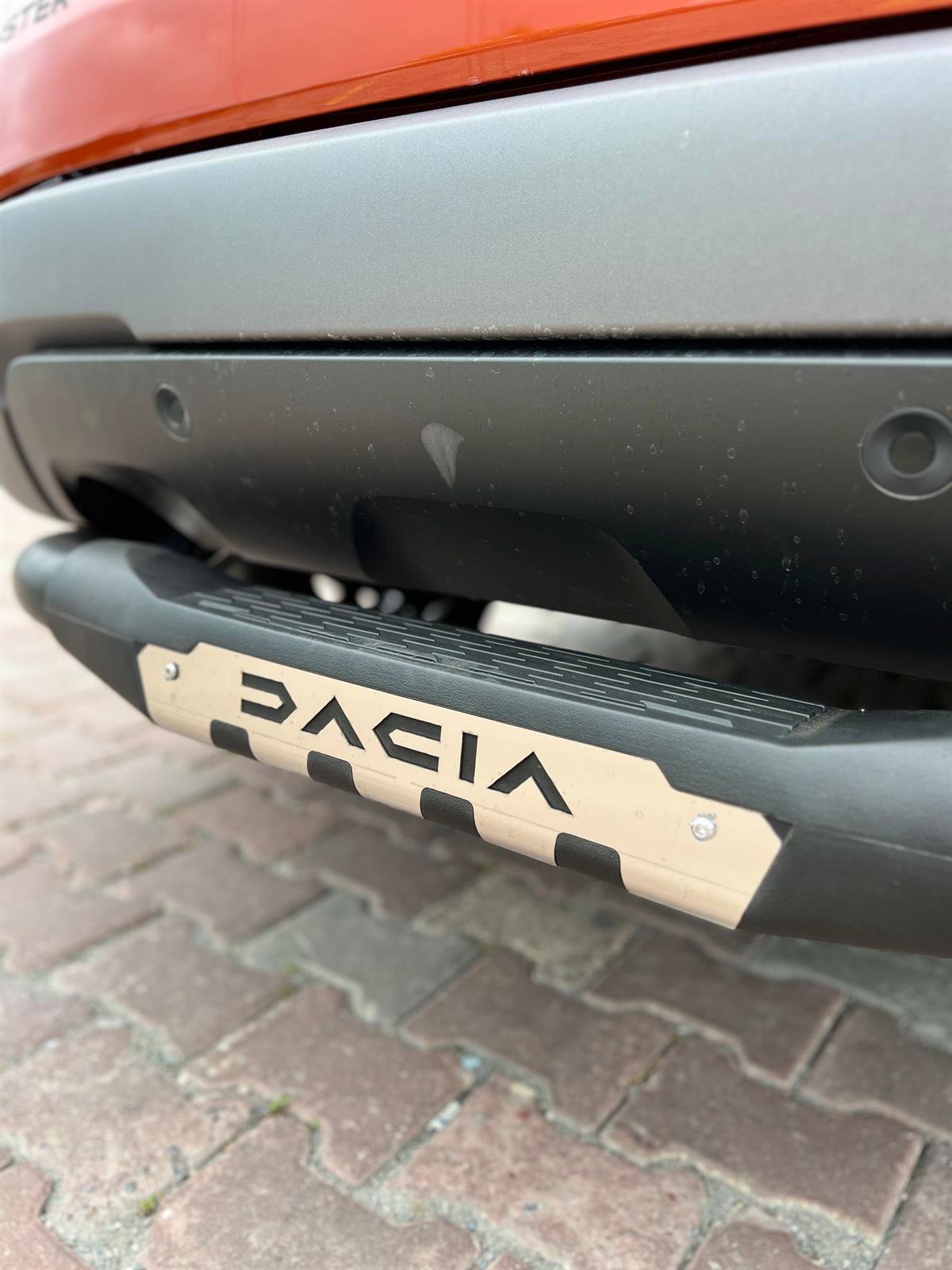 Dacia Duster Arka Tampon Koruma Siyah (PAK26)