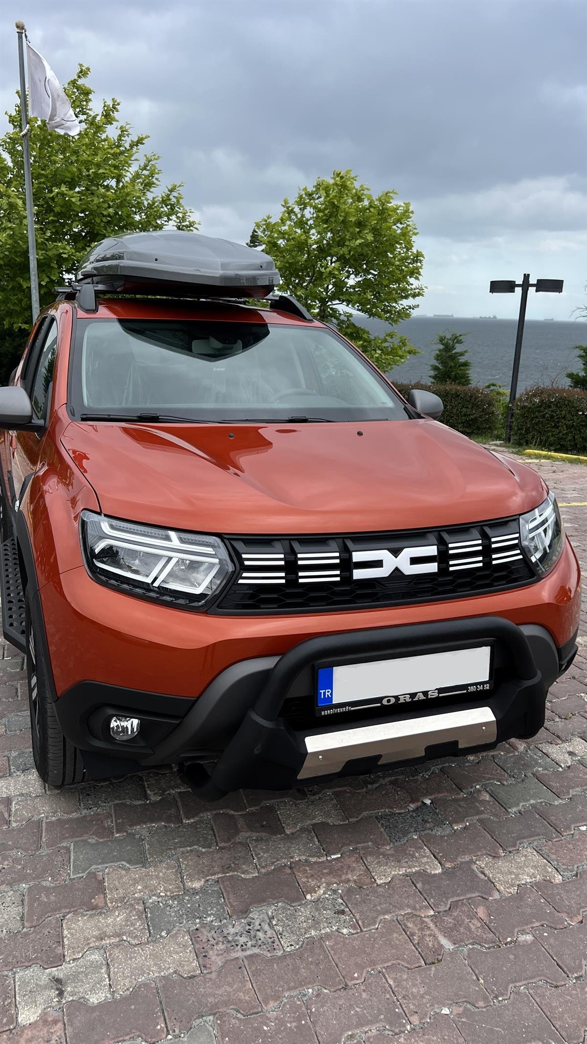 Dacia Duster Ön Koruma Demiri (Siyah PWT16)