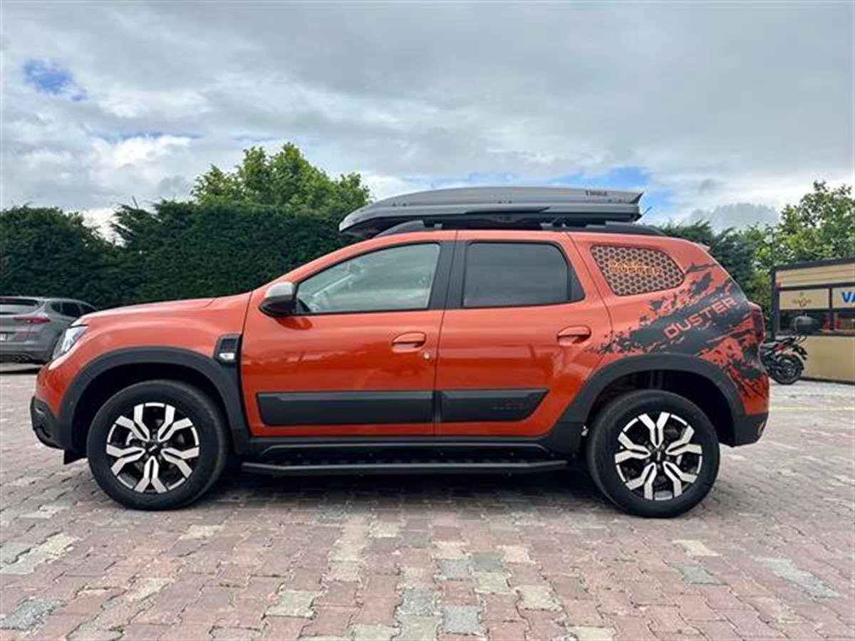 Dacia Duster Thule Dynamic M Port Bagaj Gri (340 Lt Thule Portbagaj)