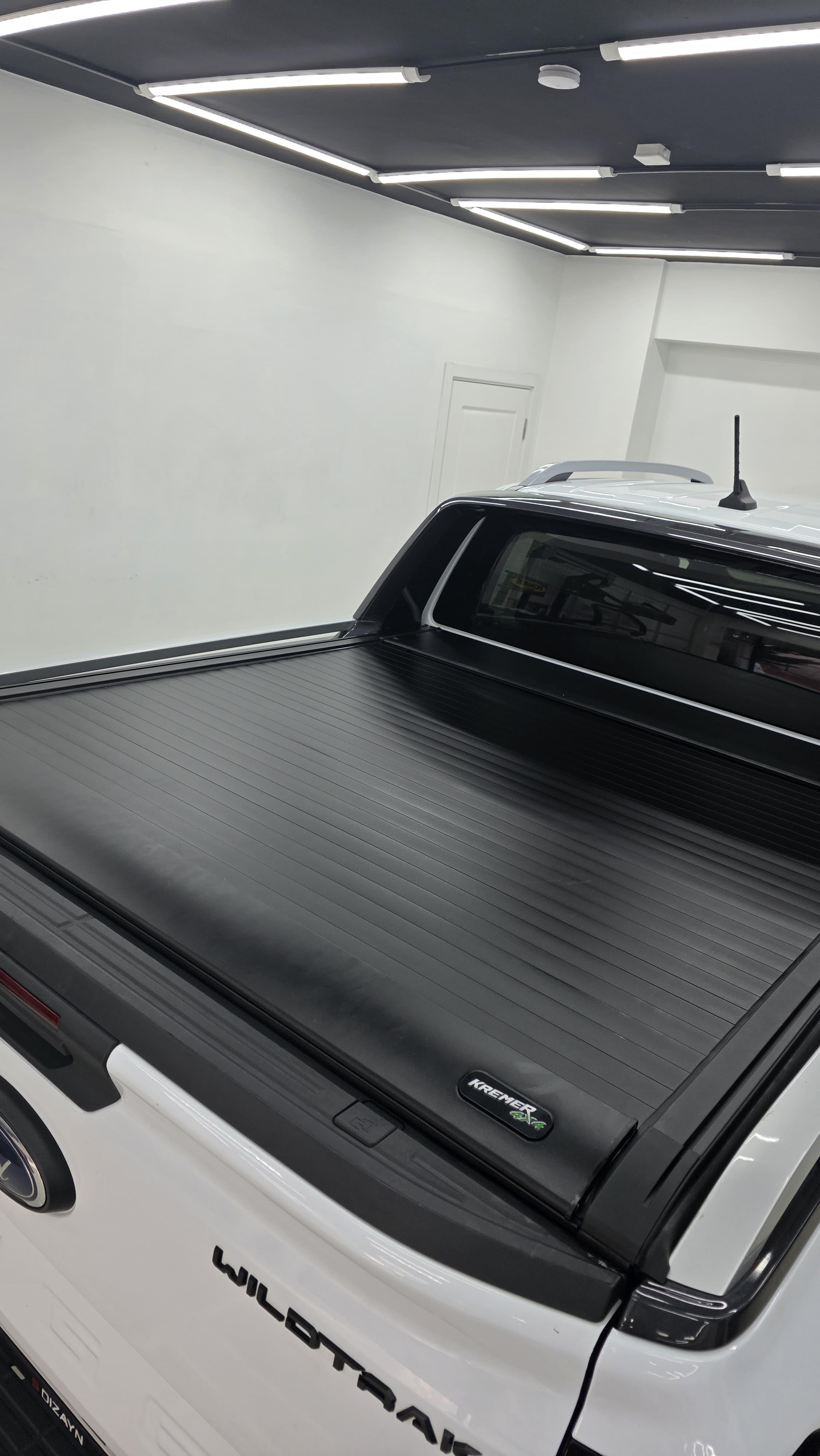 Ford Ranger 2023-2025 İthal Elektrikli Sürgülü Kapak
