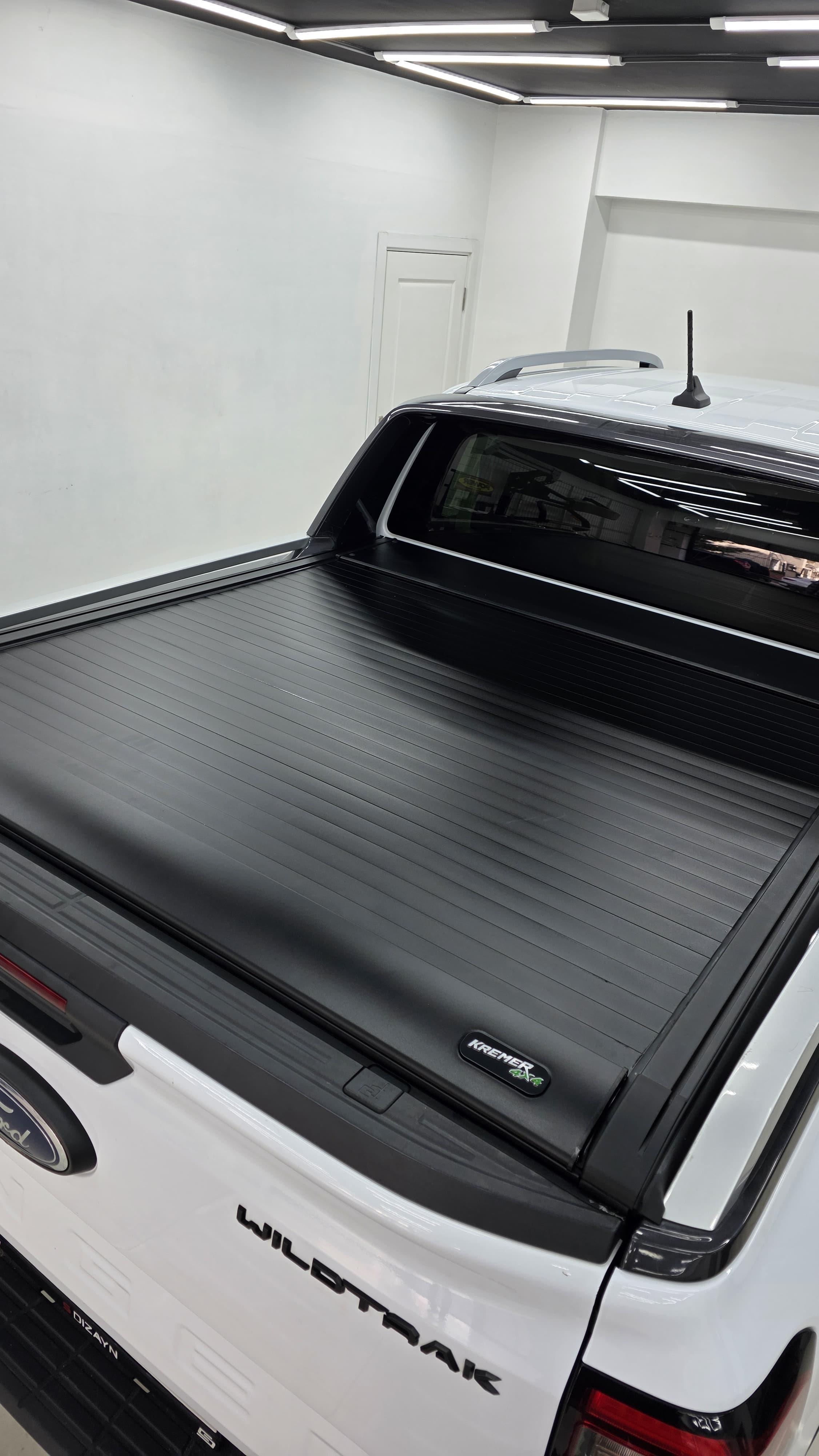 Ford Ranger 2023-2025 İthal Elektrikli Sürgülü Kapak