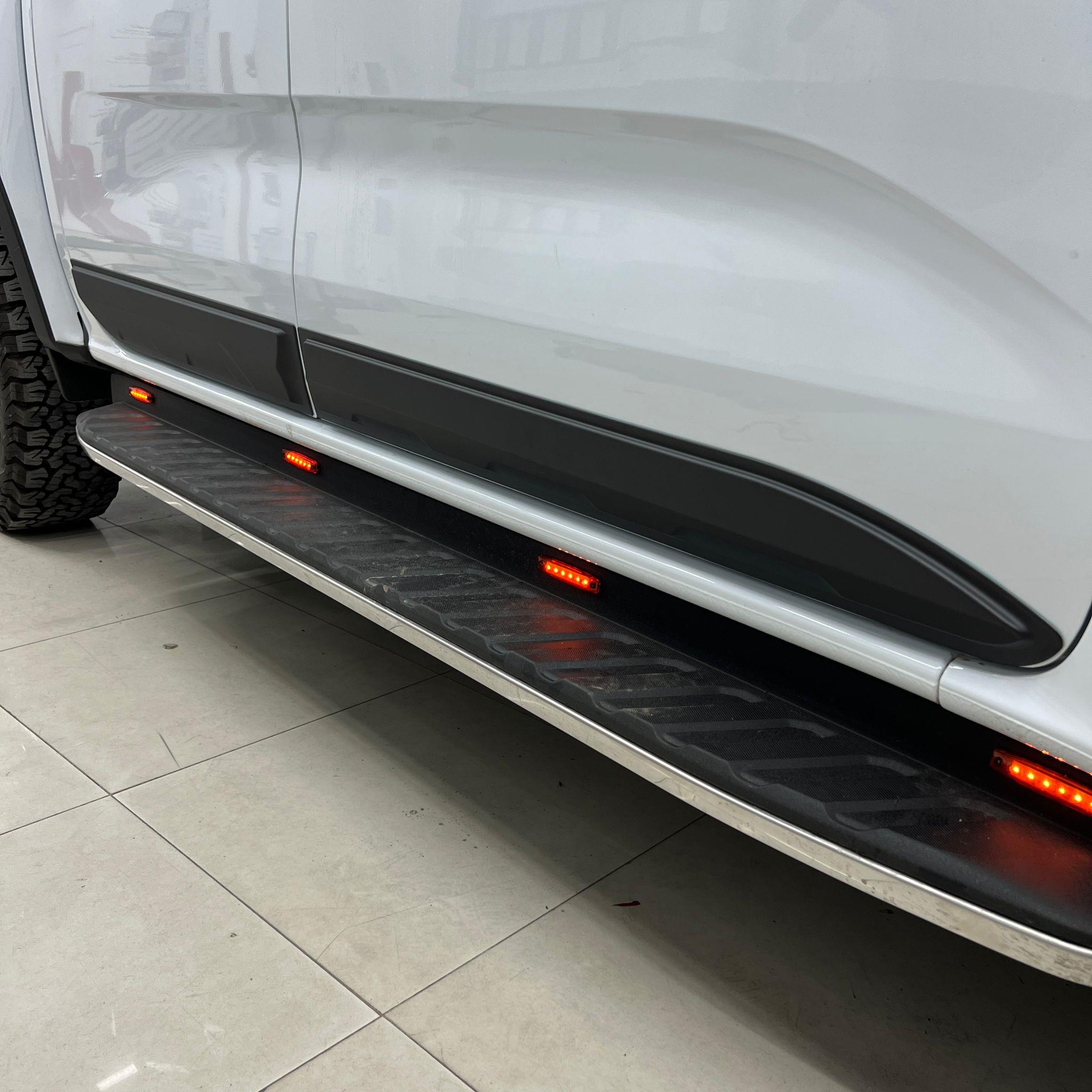 Ford Ranger 2023 Yan Kapı Kaplama Seti Safari