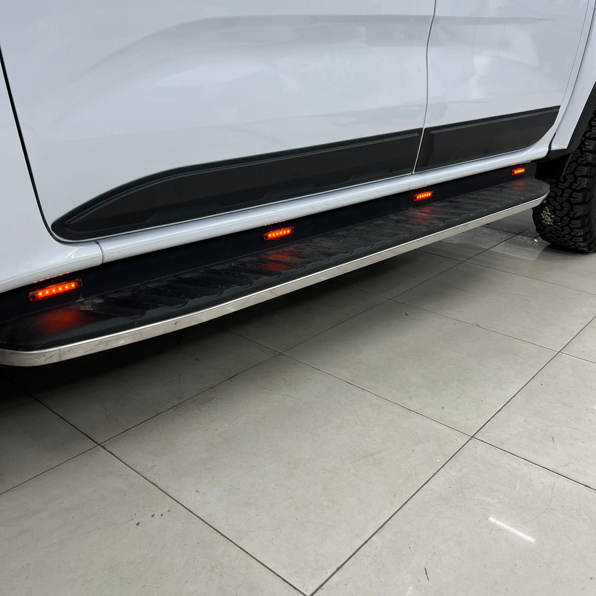 Ford Ranger 2023 Yan Kapı Kaplama Seti Safari