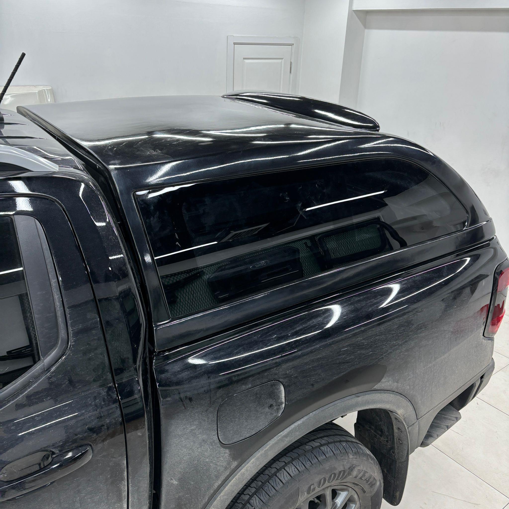 Ford Ranger Wildtrak 2023 Camlı Kabin