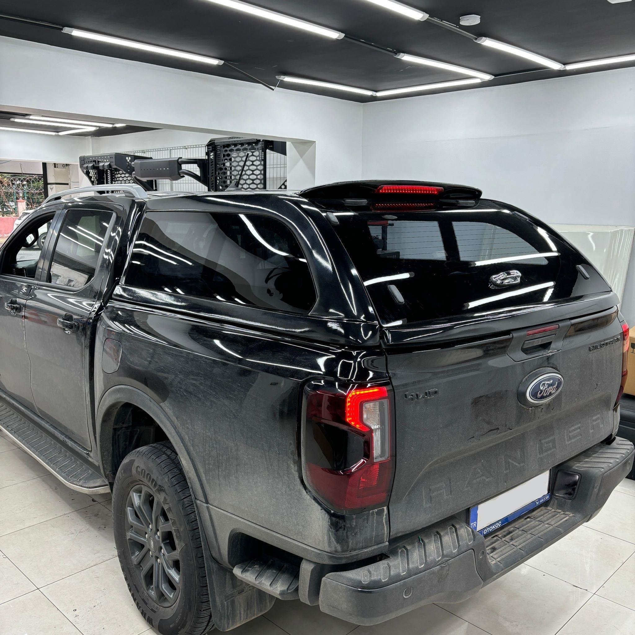 Ford Ranger Wildtrak 2023 Camlı Kabin