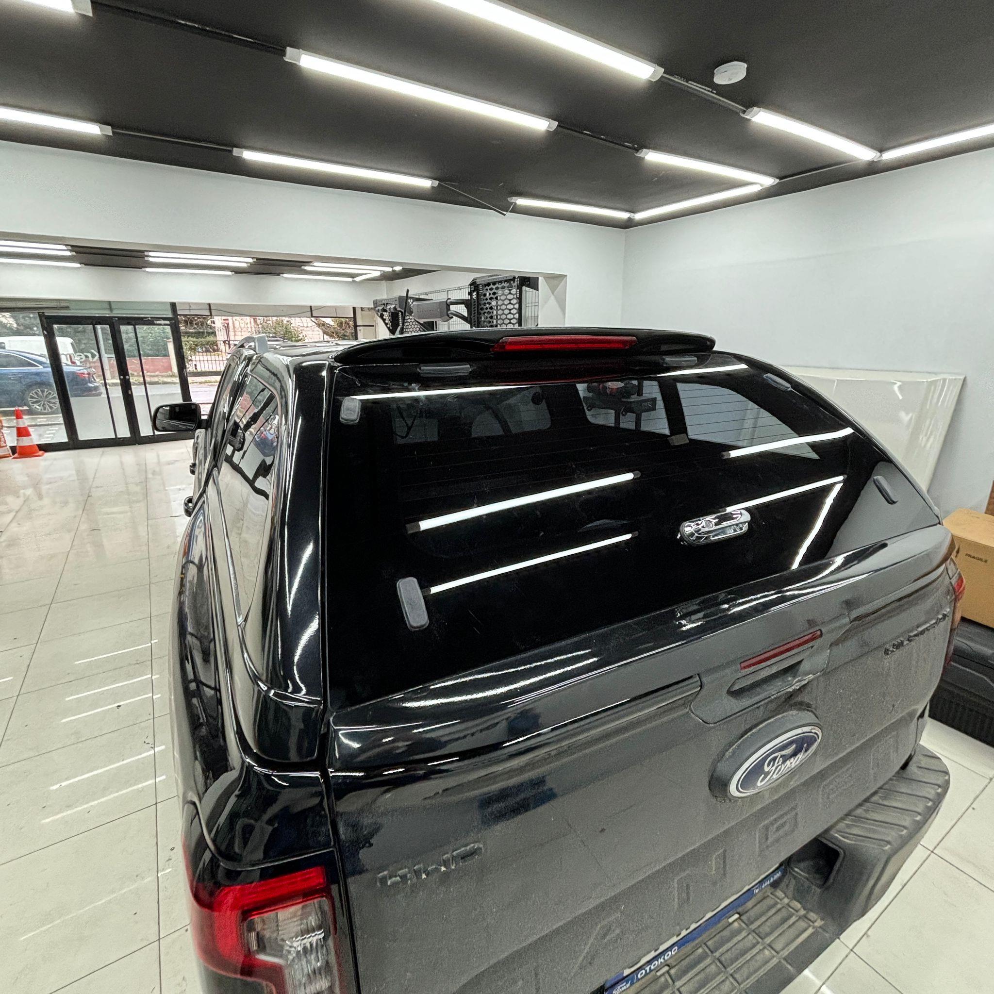 Ford Ranger Wildtrak 2023 Camlı Kabin