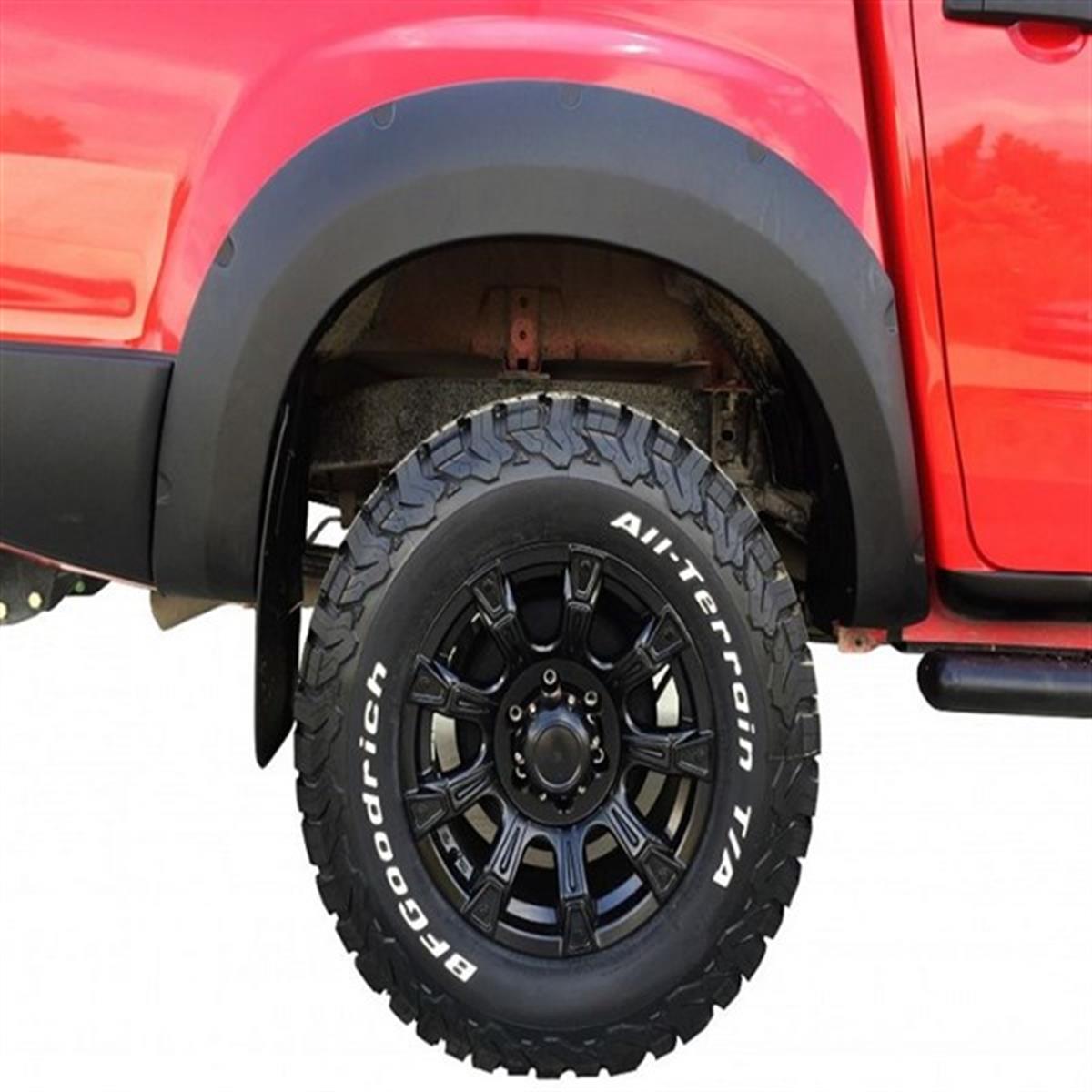 Isuzu D Max Yeni Kasa Dodik Çamurluk Kaplama Seti Safari Civatasız