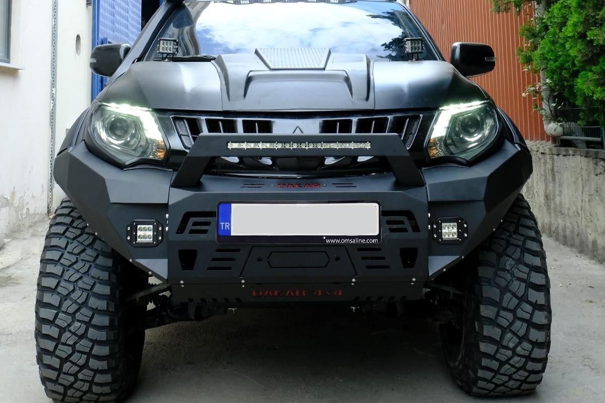 Mitsubishi L200  Dakar Ön Tampon Siyah Sensörsüz Ledbarlı 2019+